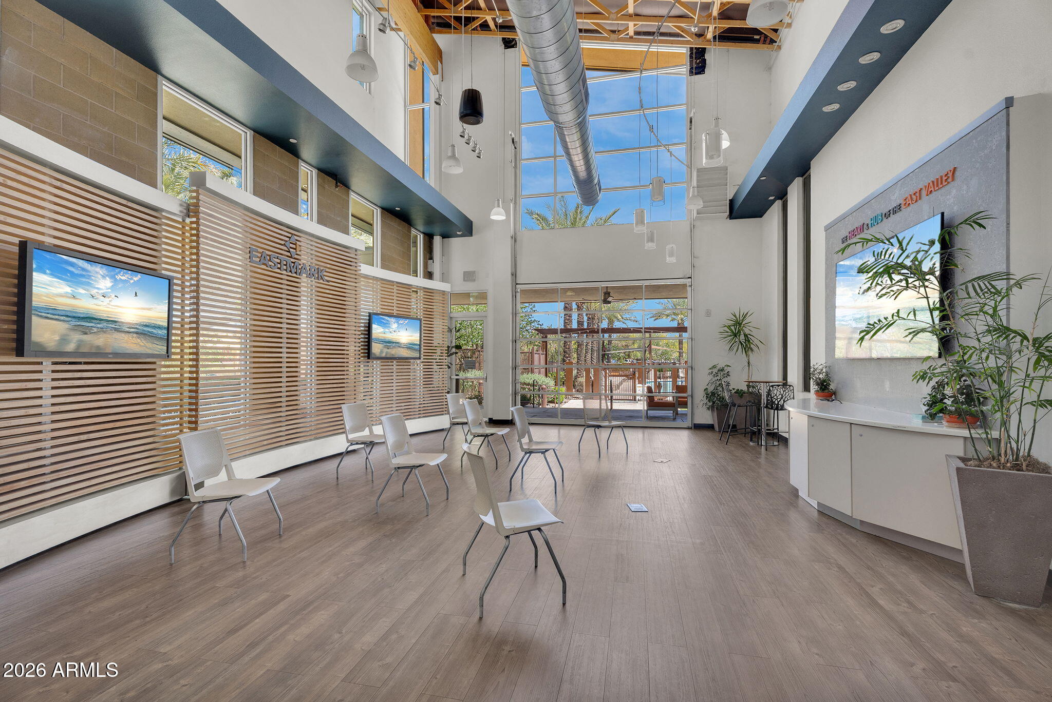 9333 E SECTOR Drive