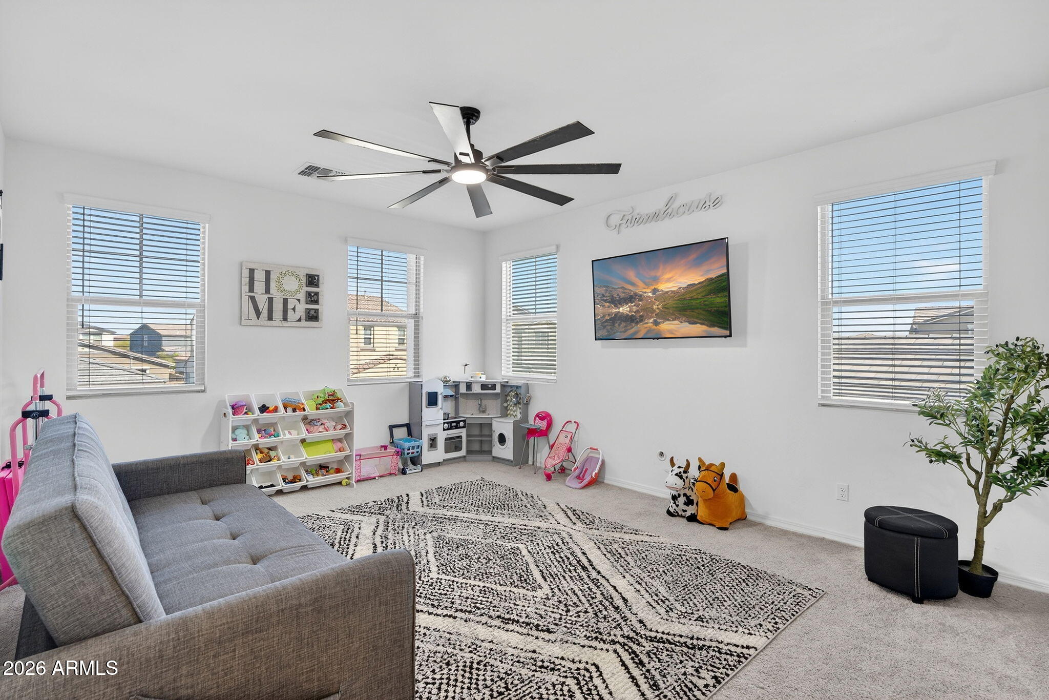 9333 E SECTOR Drive