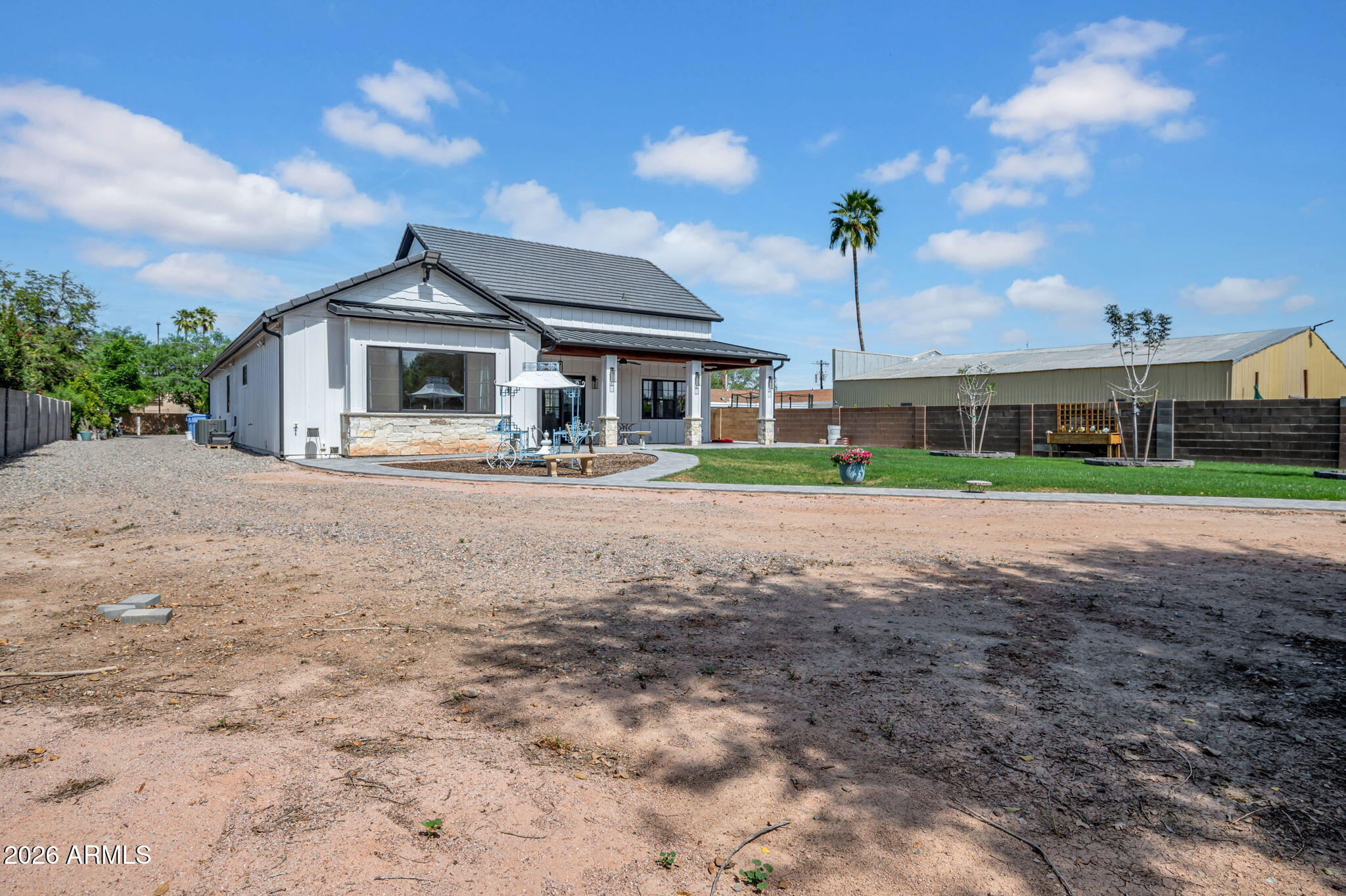 159 E WATER TANK Road