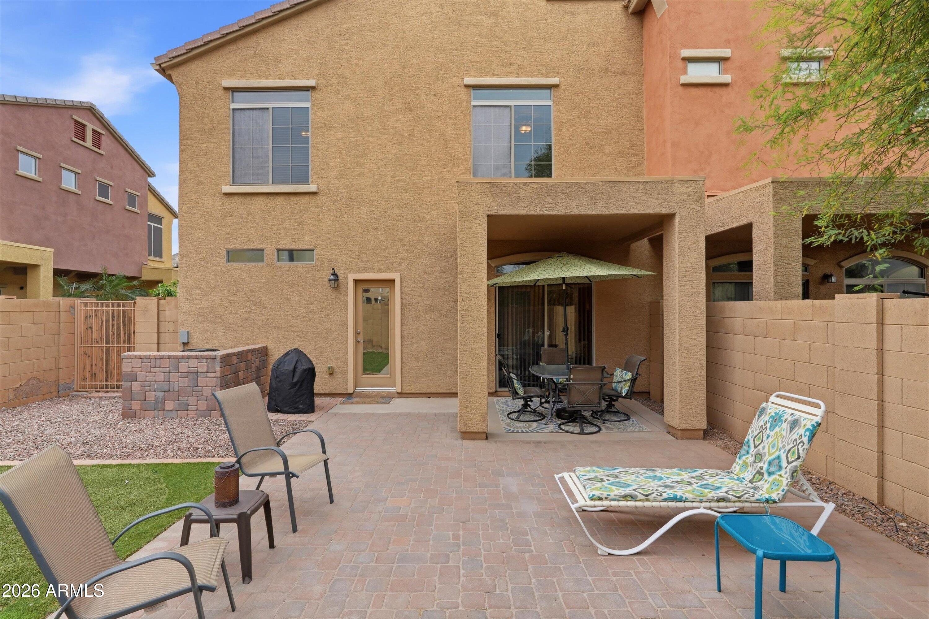 1350 S GREENFIELD Road 1049