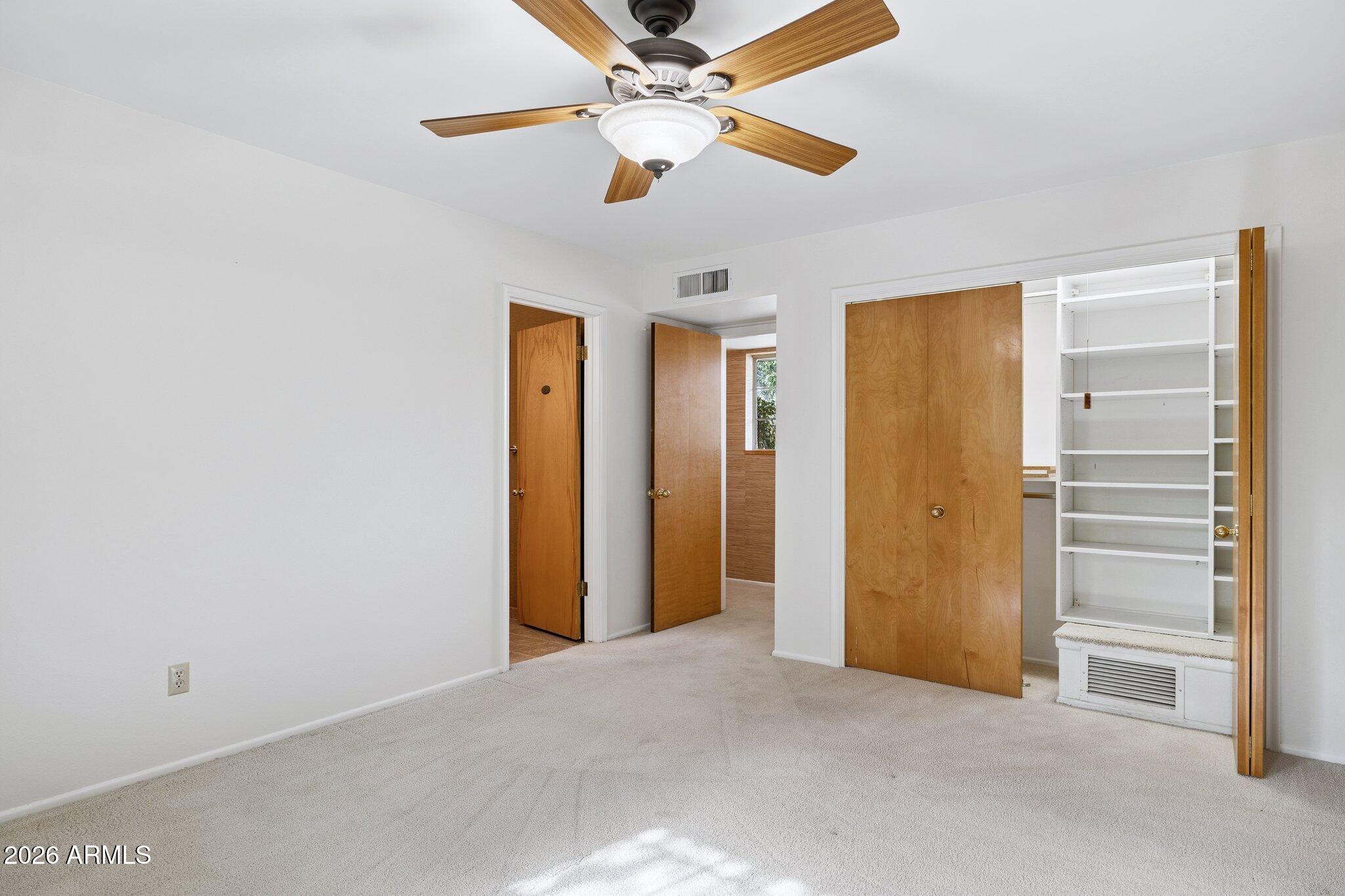 2038 E SOLANO Drive
