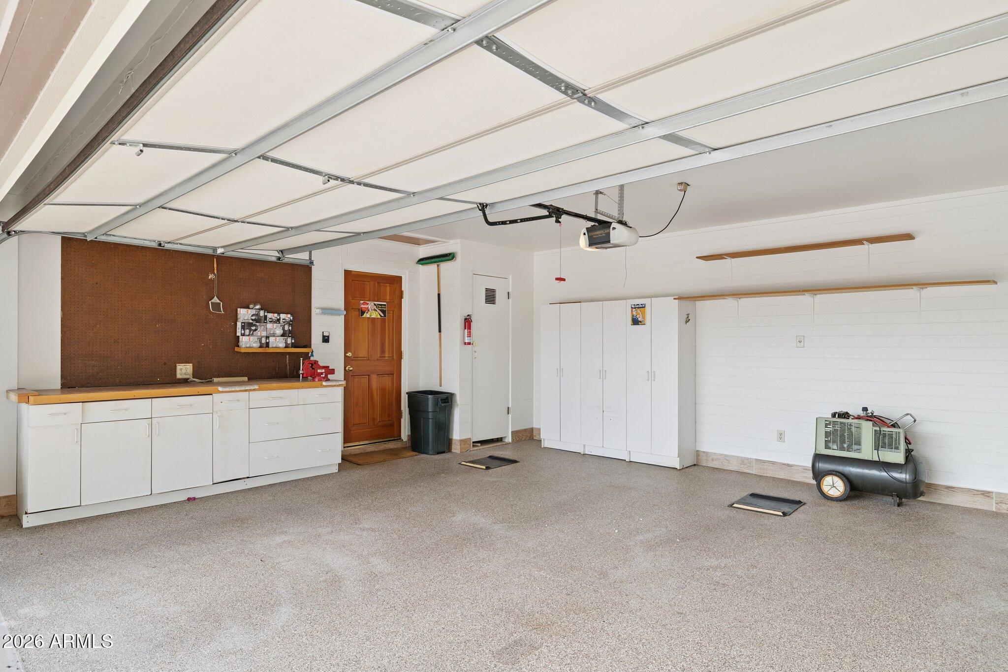 2038 E SOLANO Drive