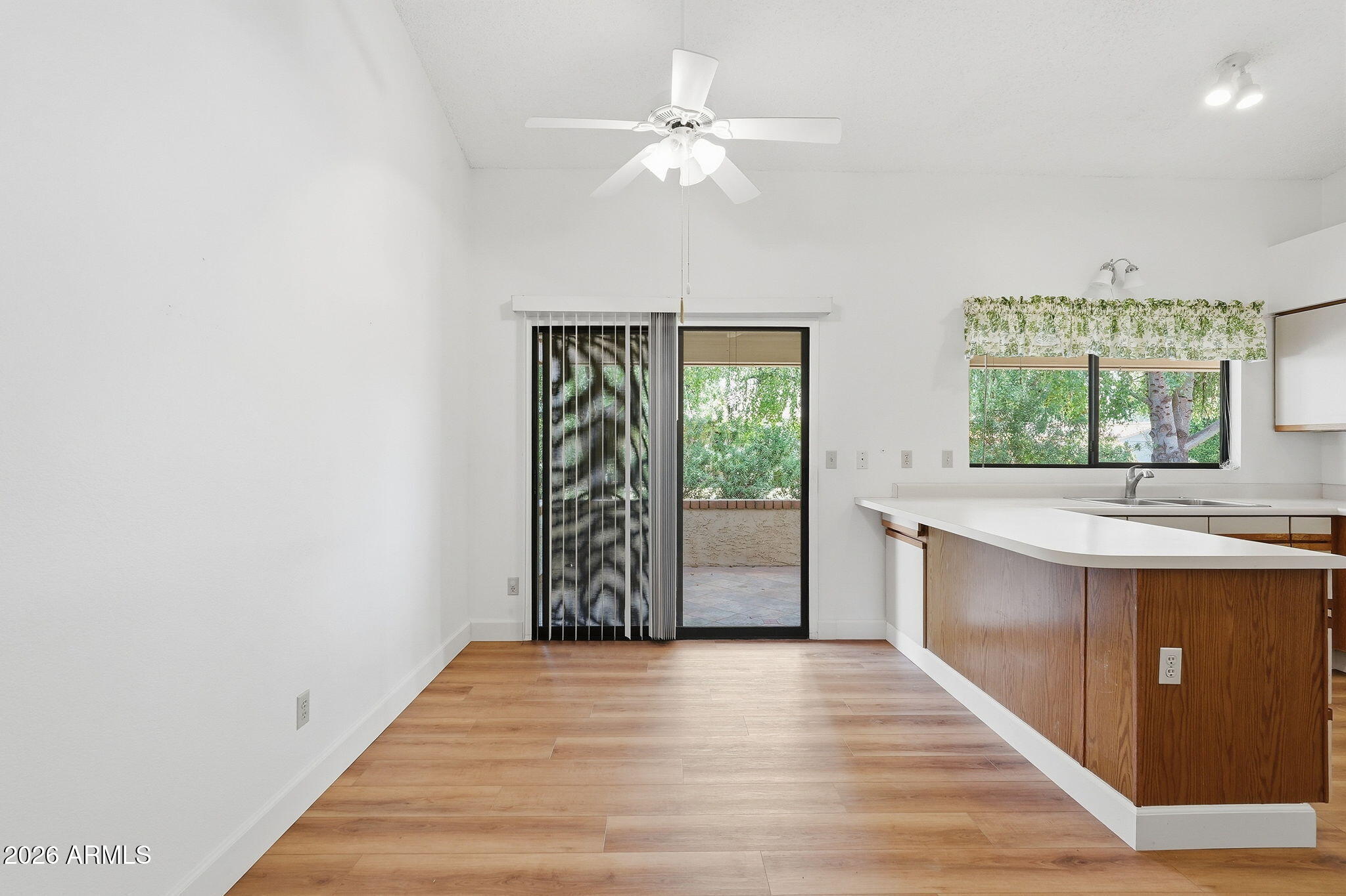2399 LEISURE WORLD