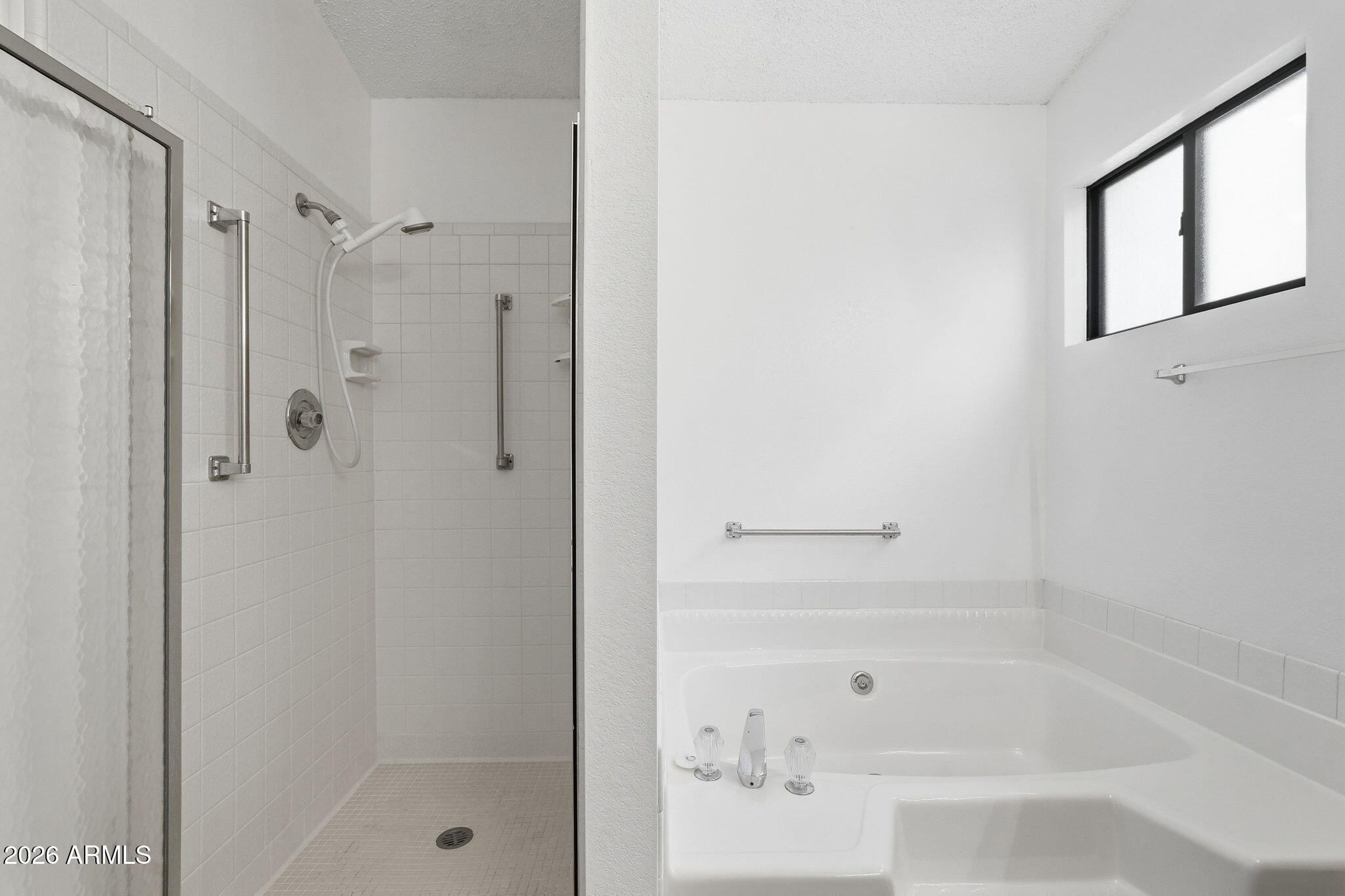 2399 LEISURE WORLD