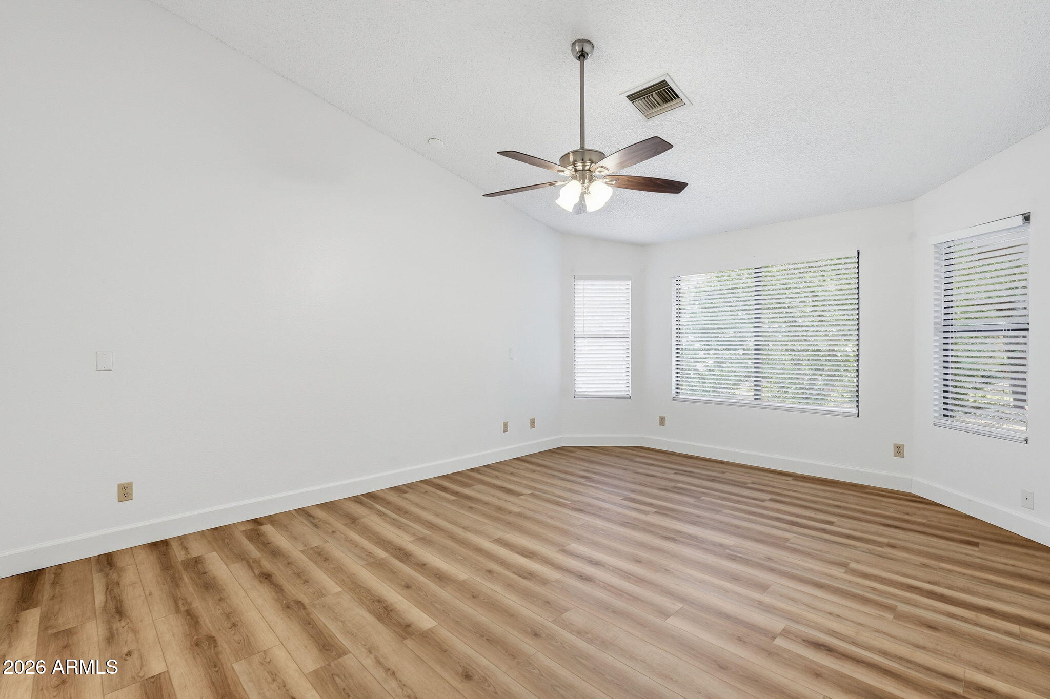 2399 LEISURE WORLD
