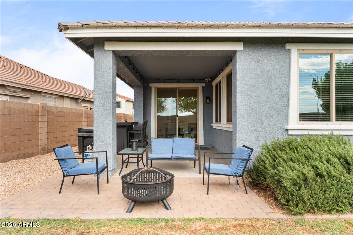 3462 N LOS ALAMOS