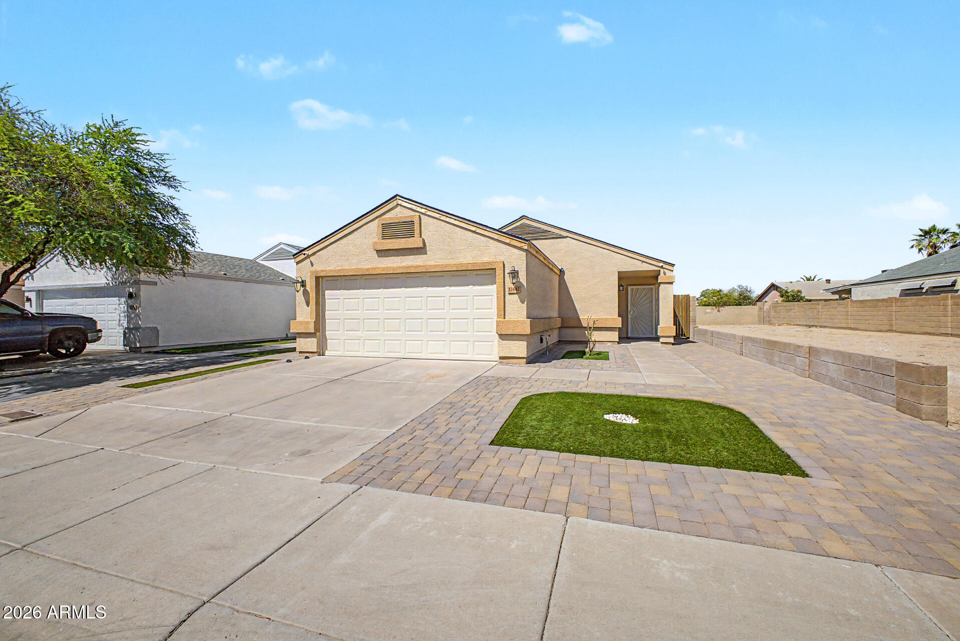 17442 N 28TH Drive