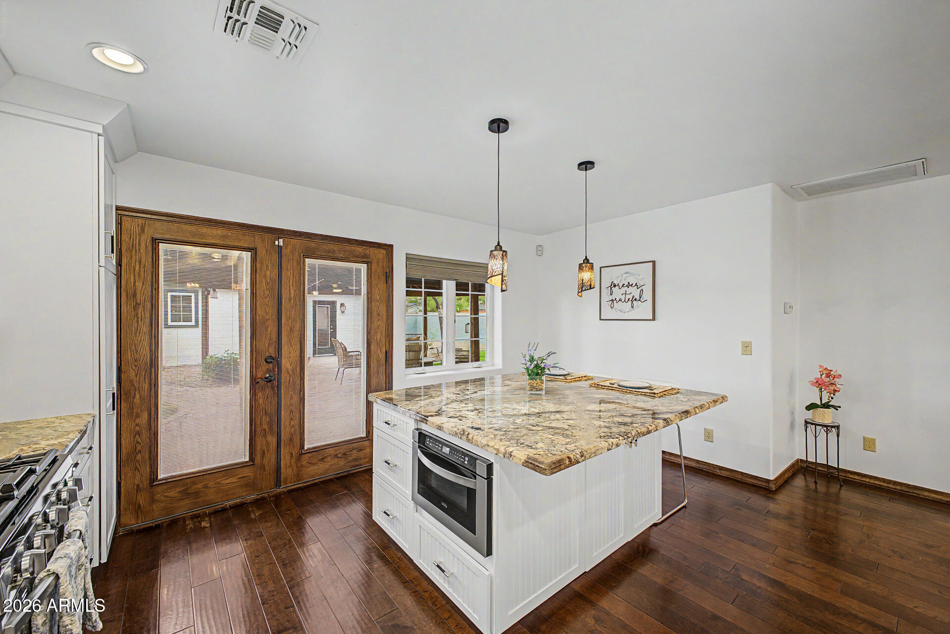 174 W ELM Street