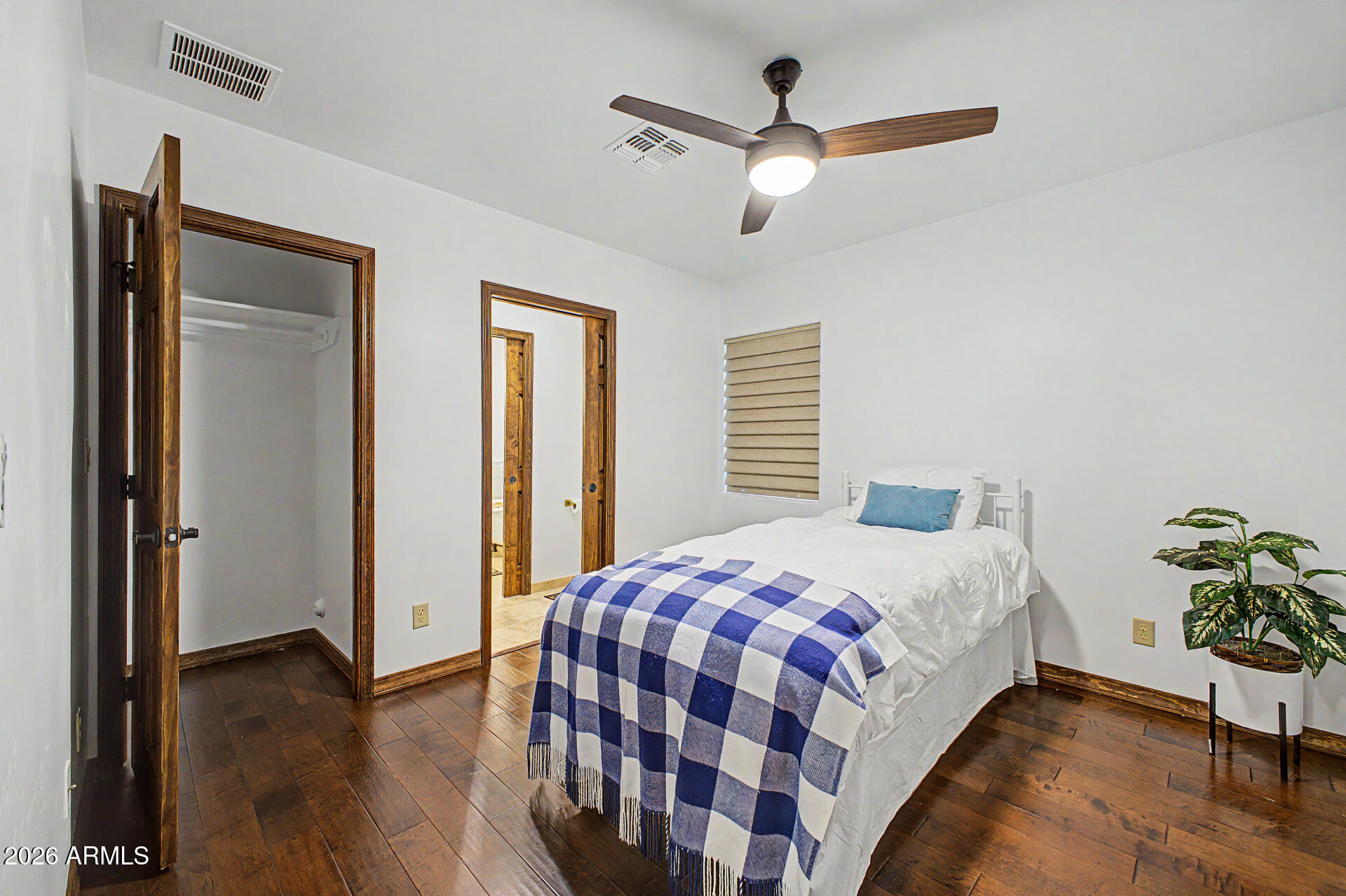 174 W ELM Street