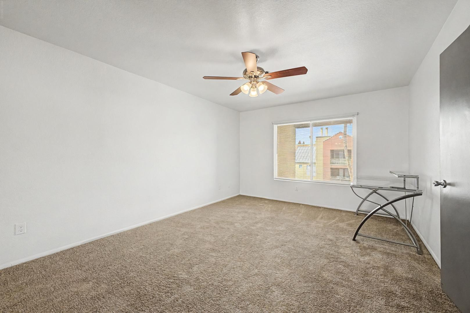 154 W 5th 222
