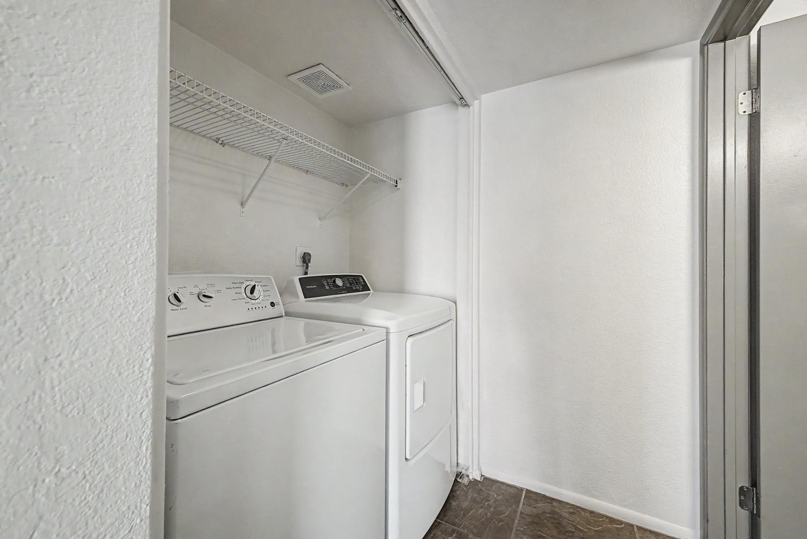 154 W 5th 222