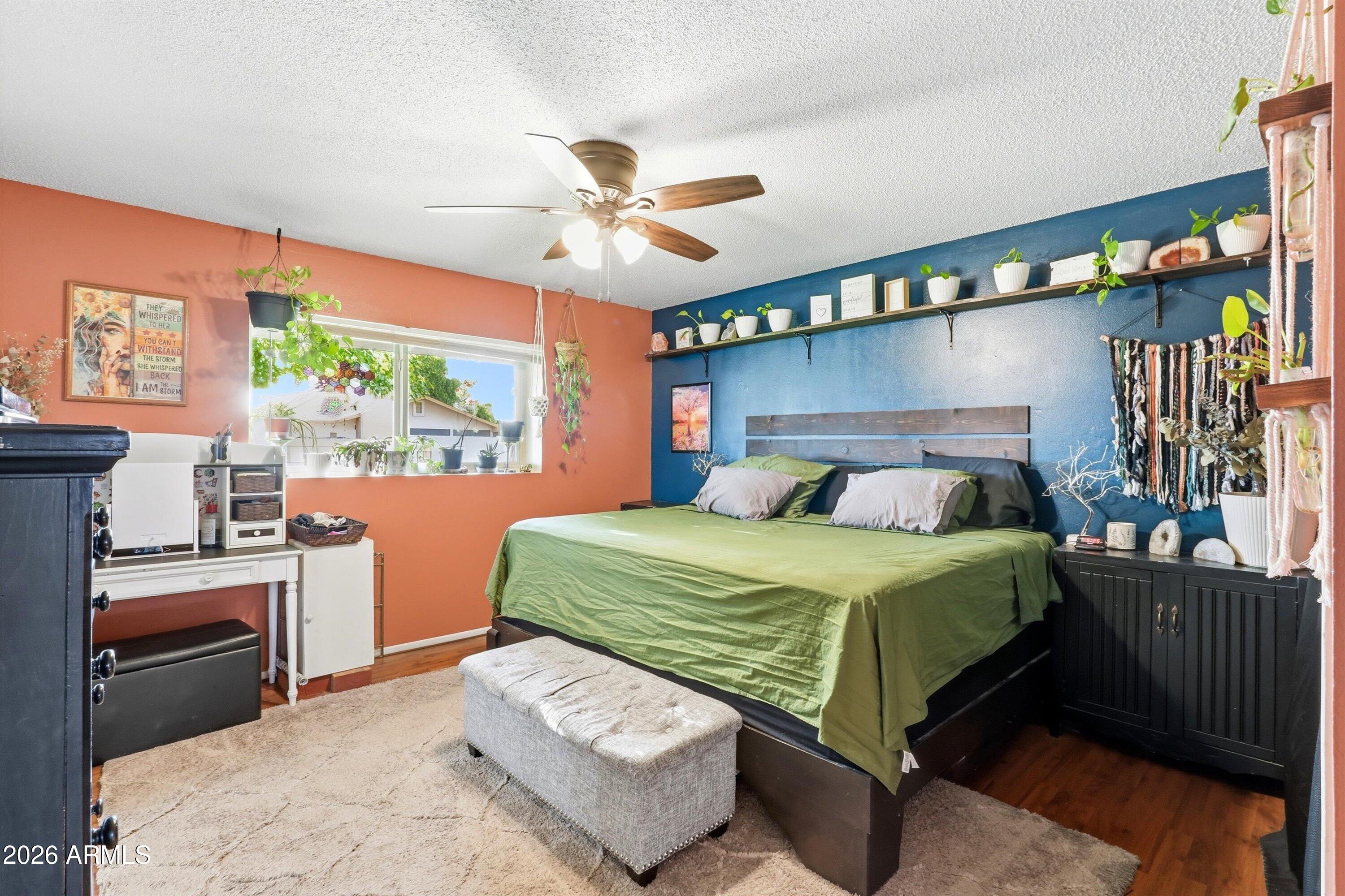 729 S SPENCER