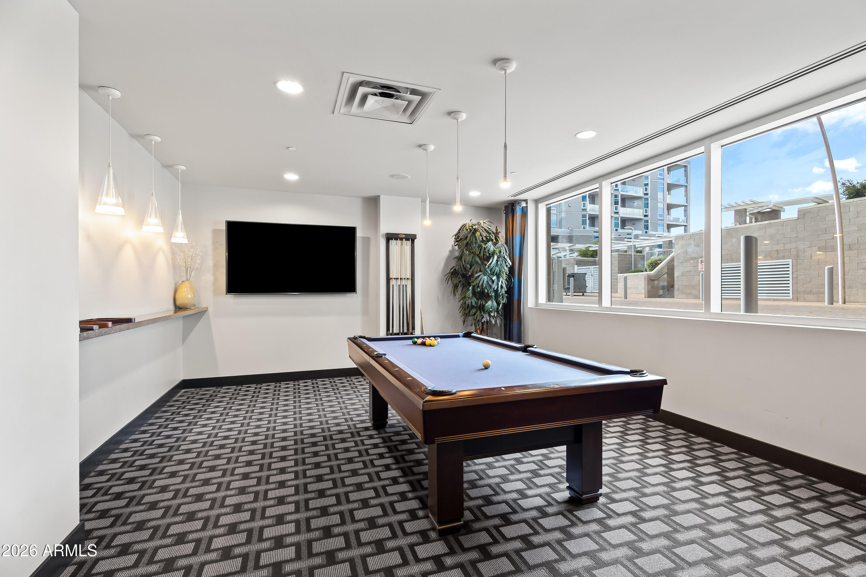 140 E RIO SALADO Parkway 1201