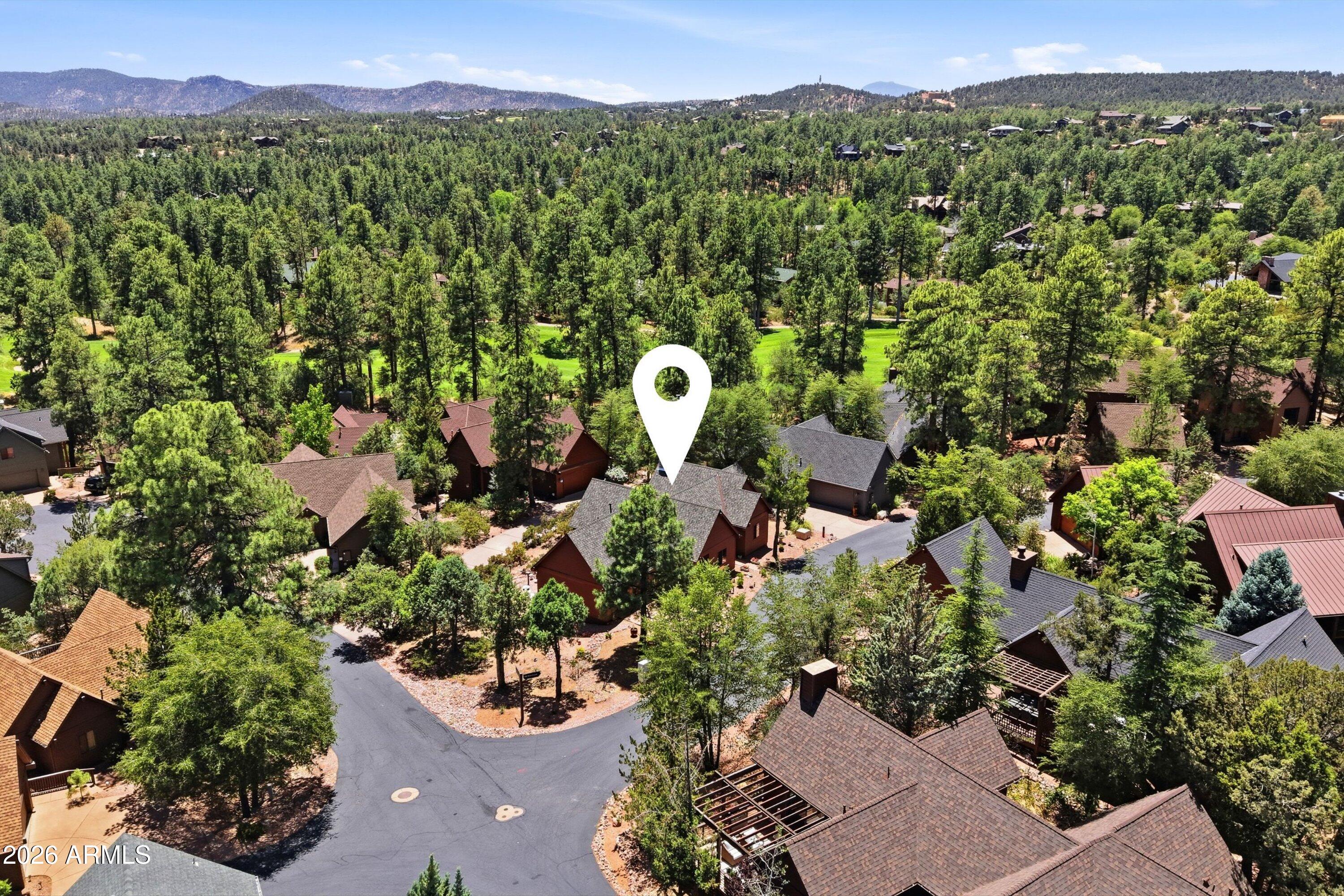 2503 E ELK RUN Court