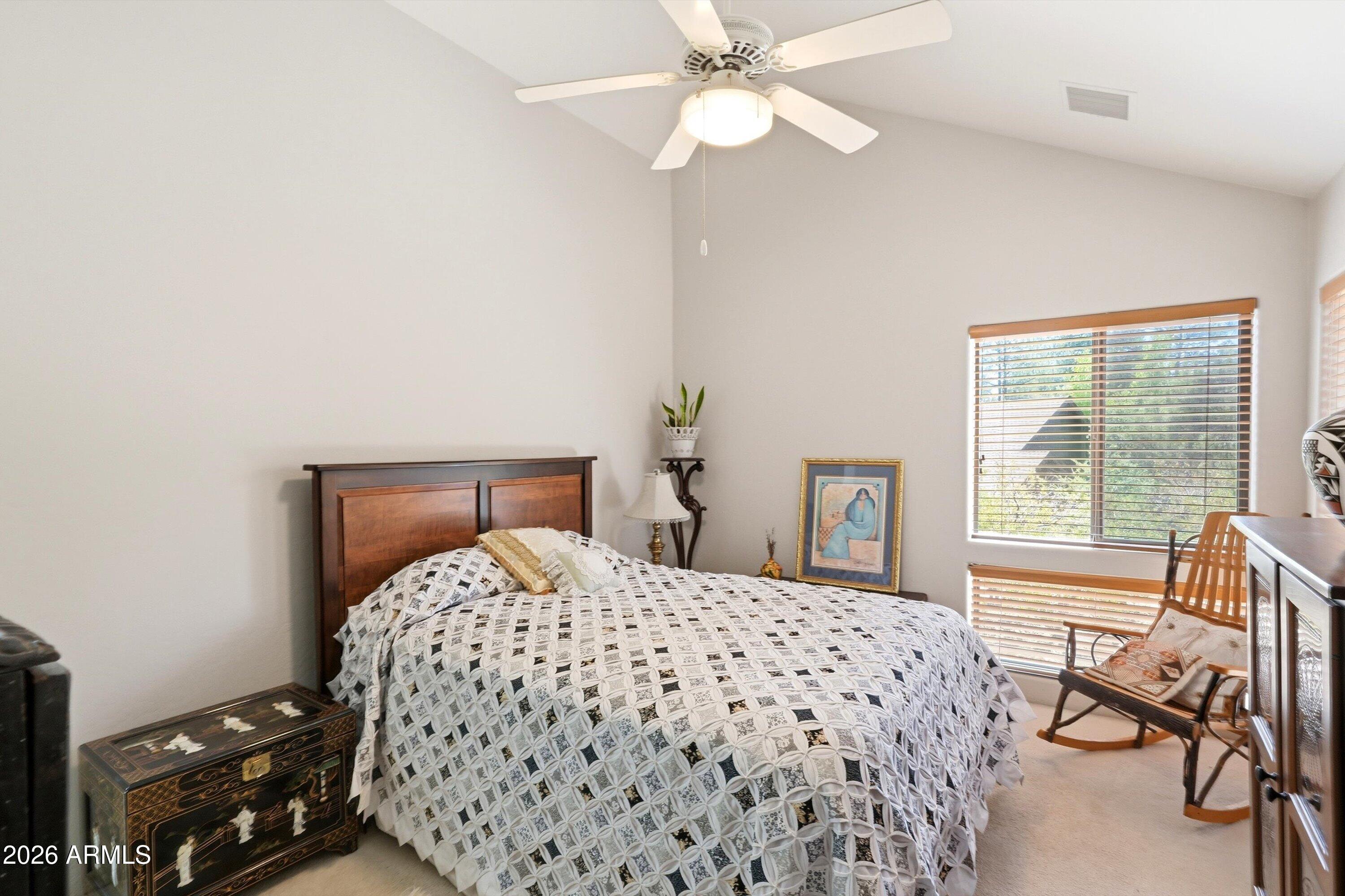 2503 E ELK RUN Court