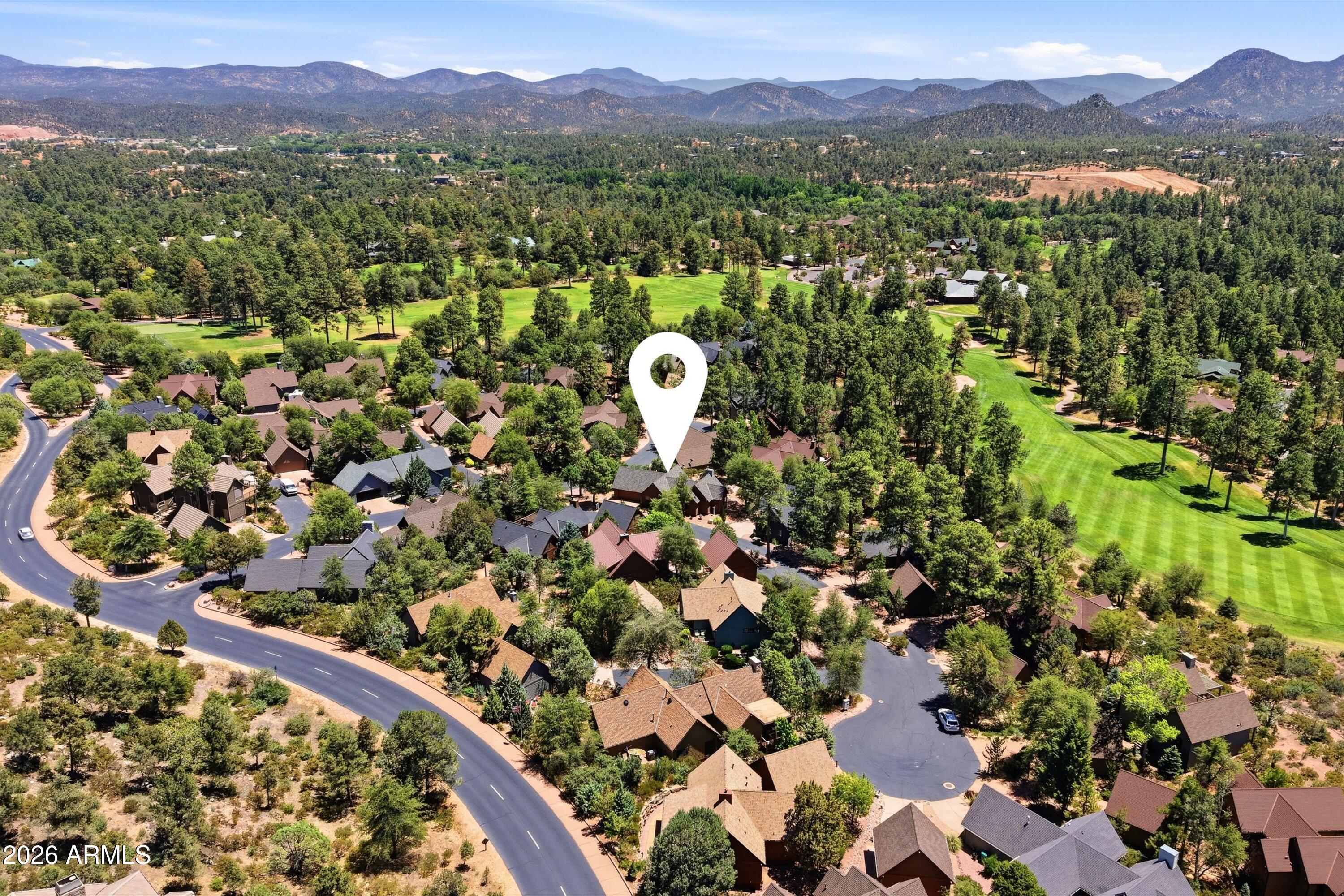 2503 E ELK RUN Court