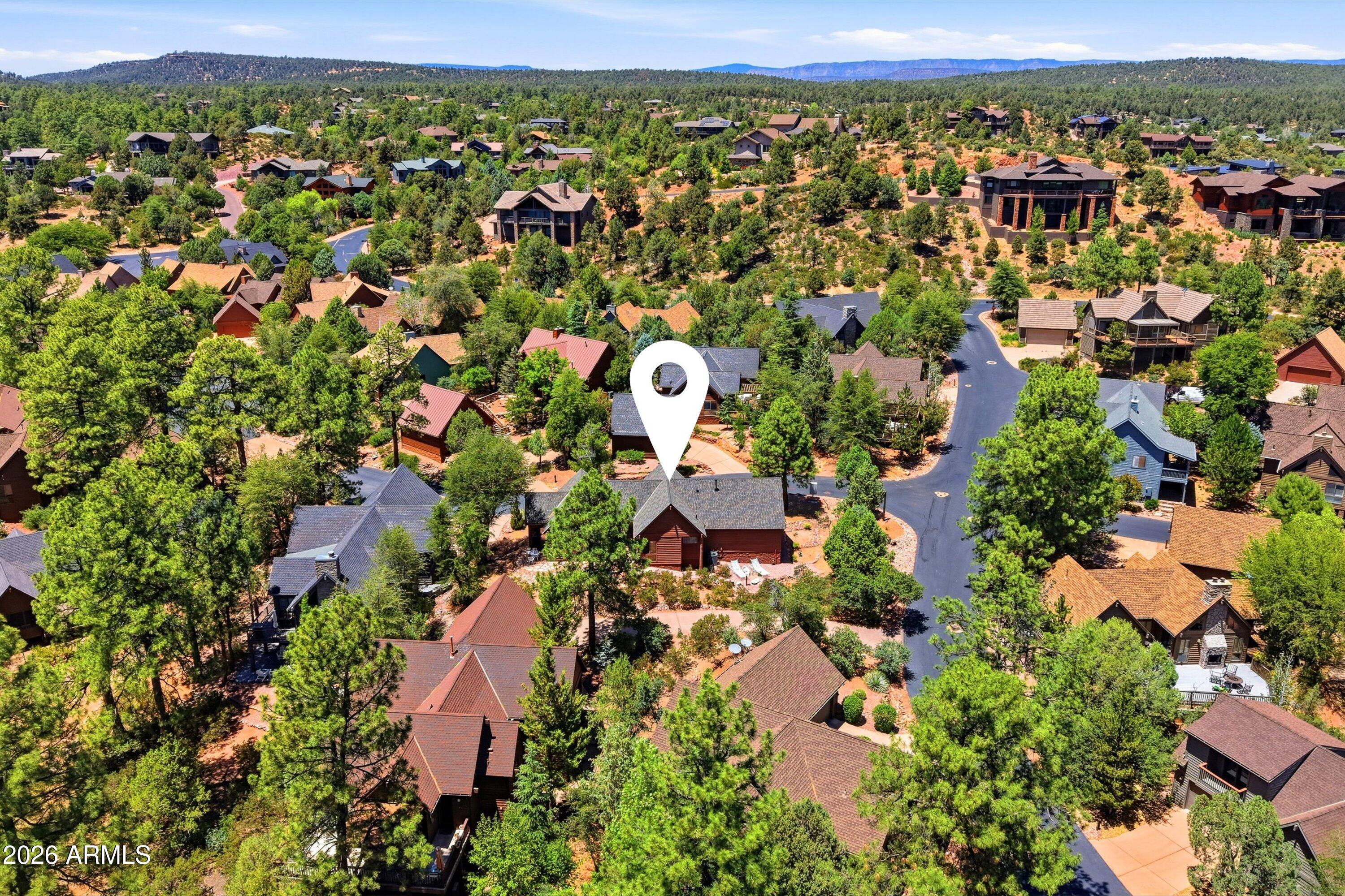 2503 E ELK RUN Court