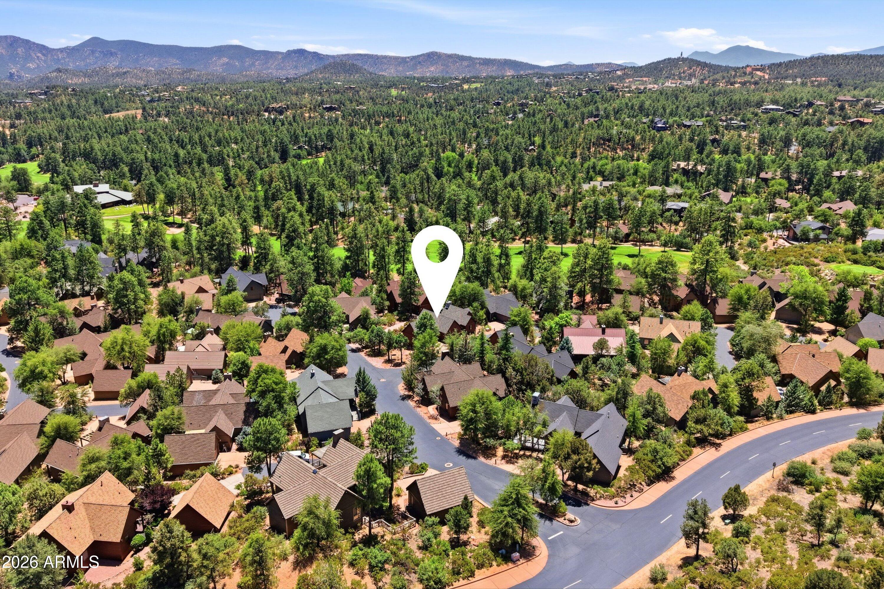 2503 E ELK RUN Court
