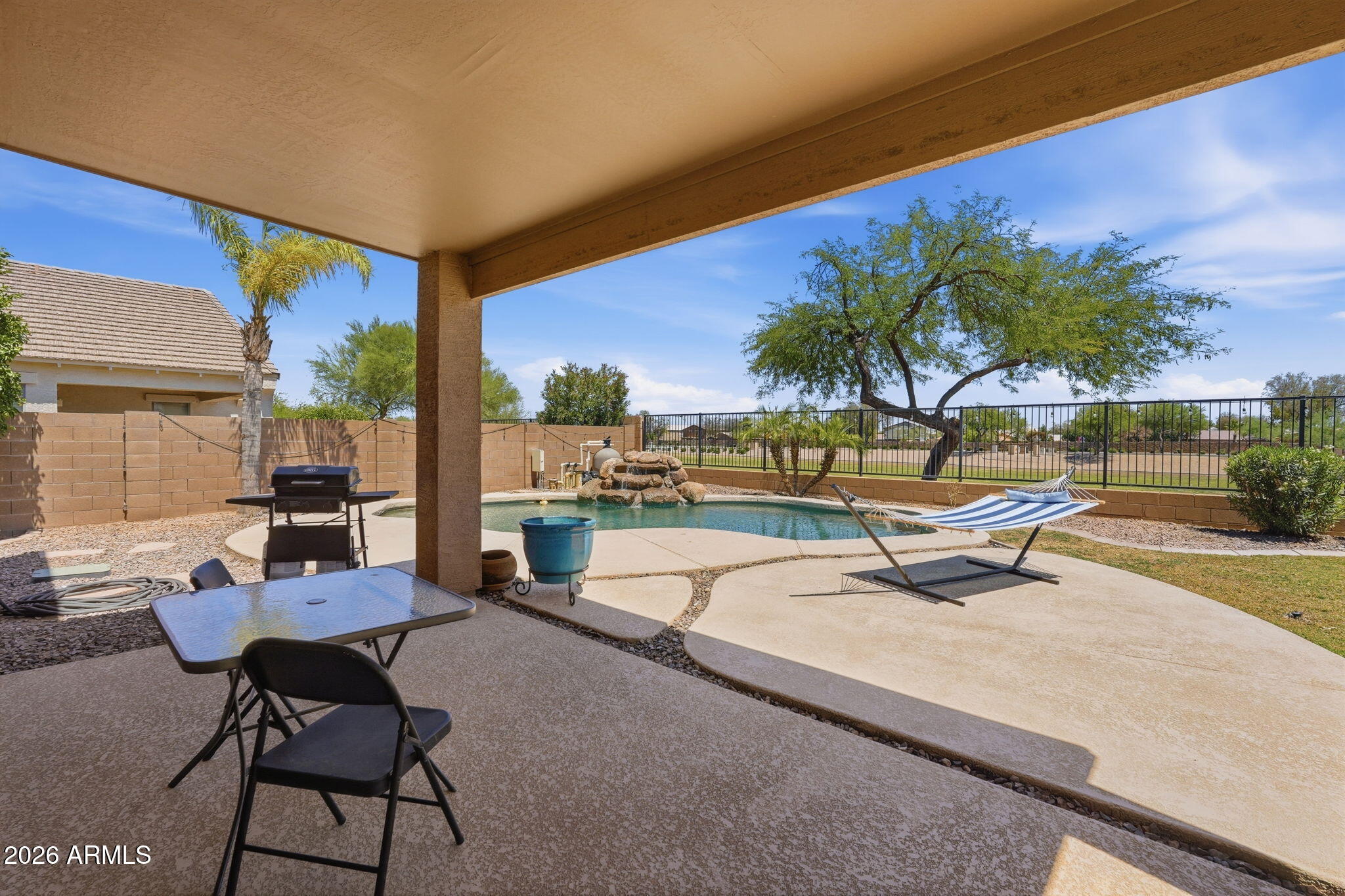 863 E MULE TRAIN Trail