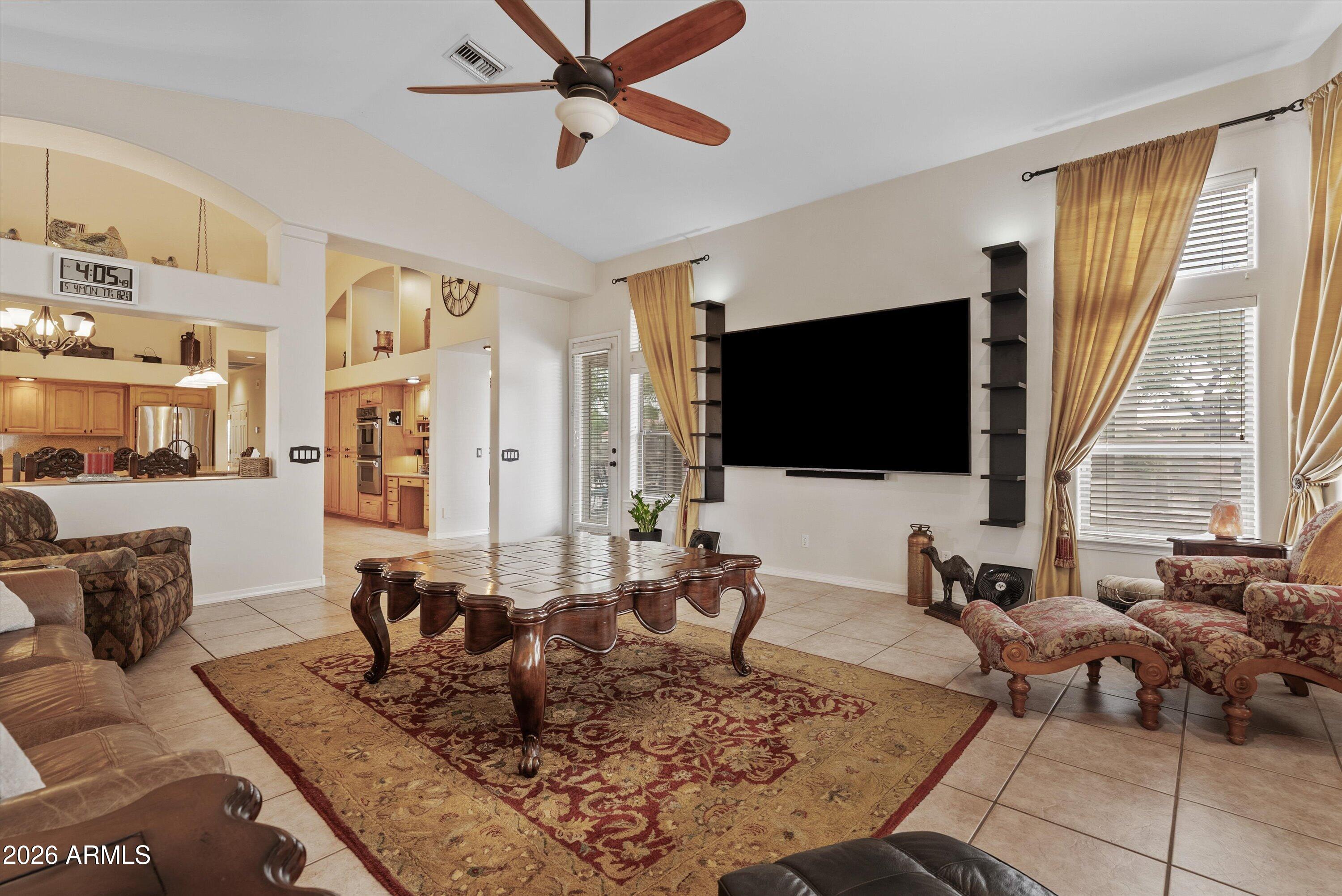 19404 E VIA DEL RANCHO