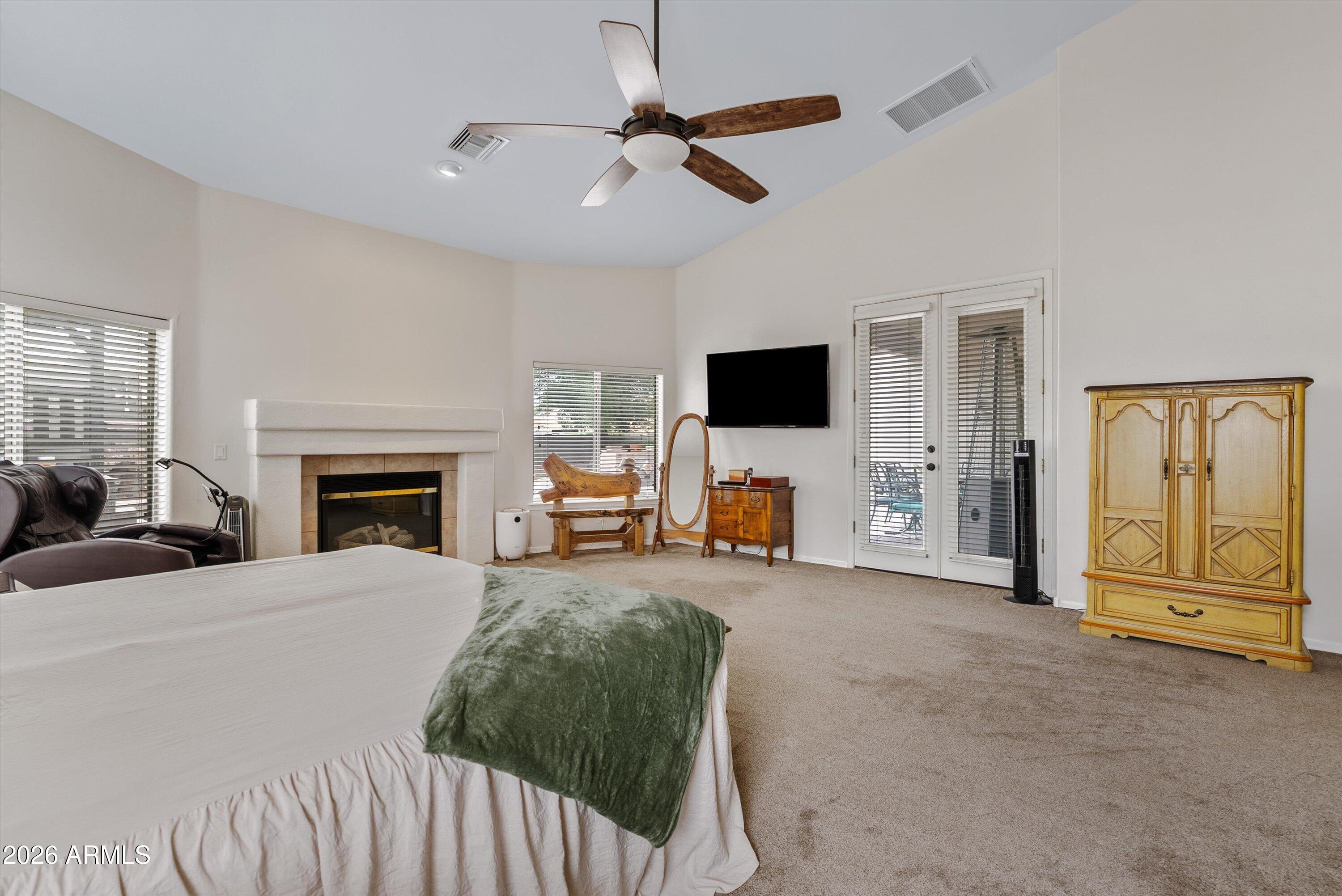 19404 E VIA DEL RANCHO