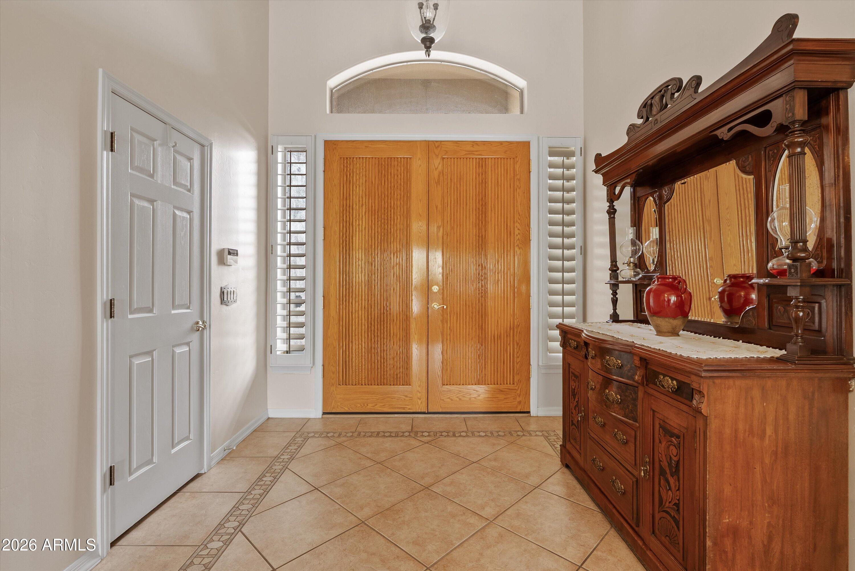 19404 E VIA DEL RANCHO