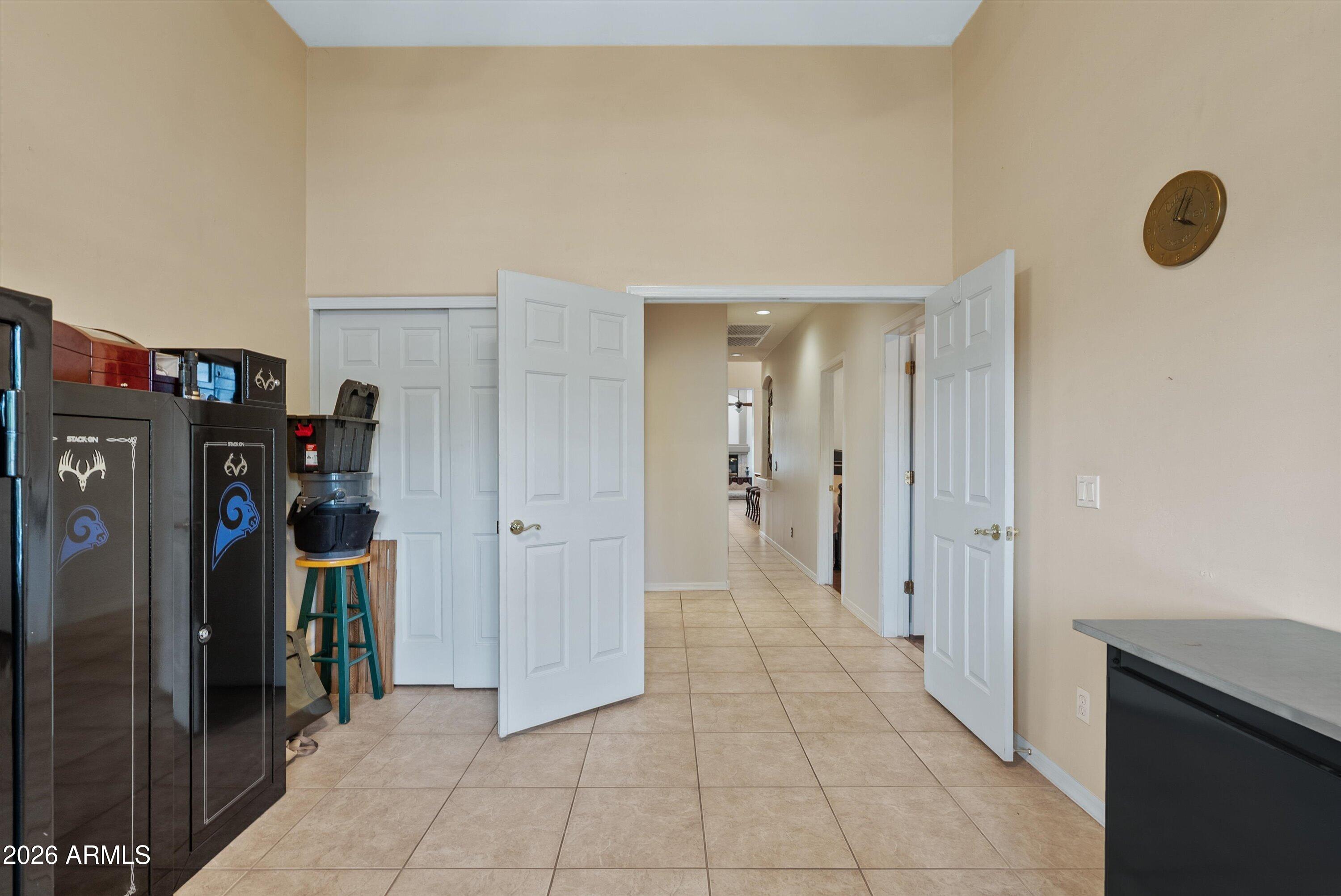 19404 E VIA DEL RANCHO