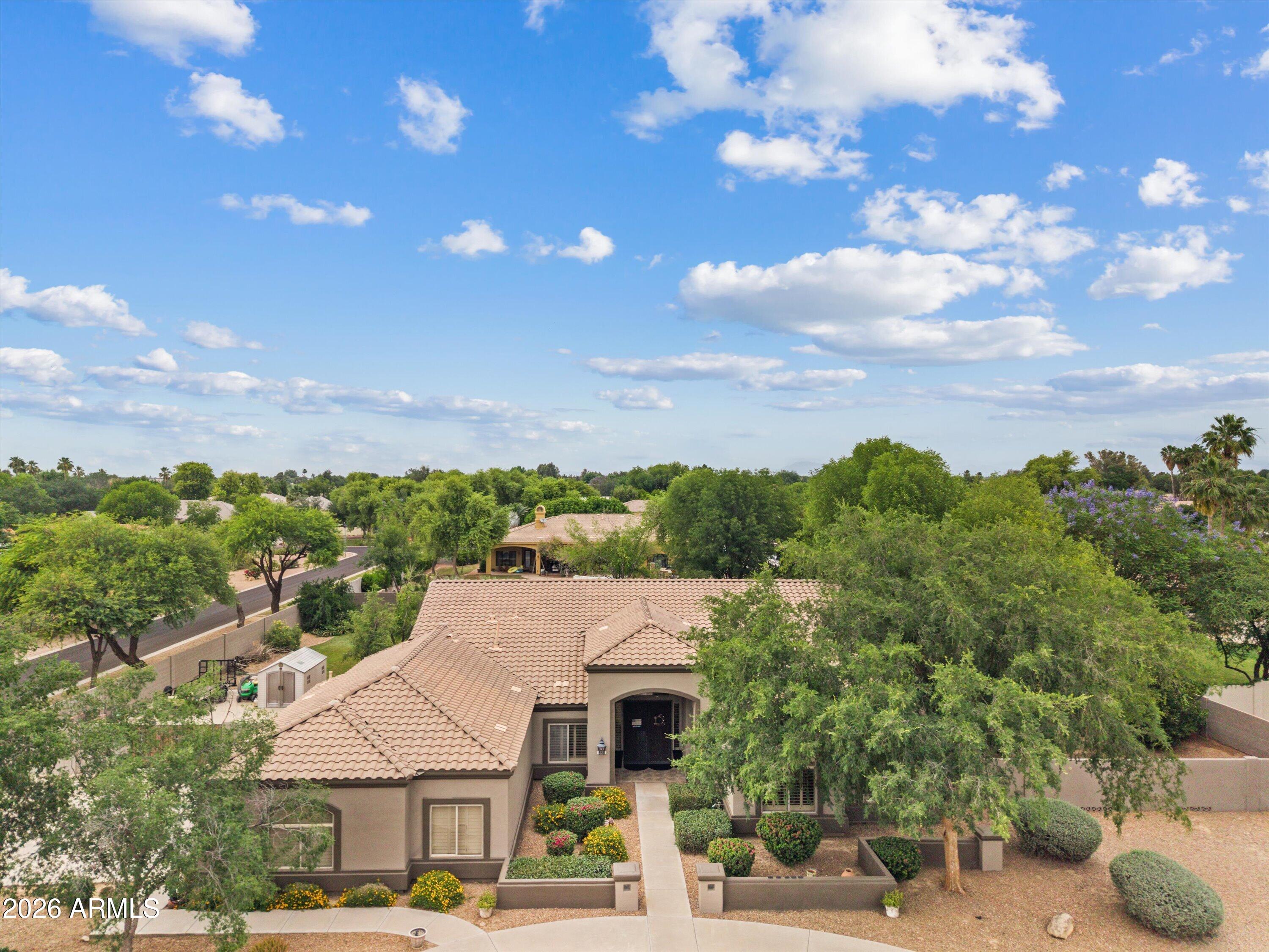 19404 E VIA DEL RANCHO