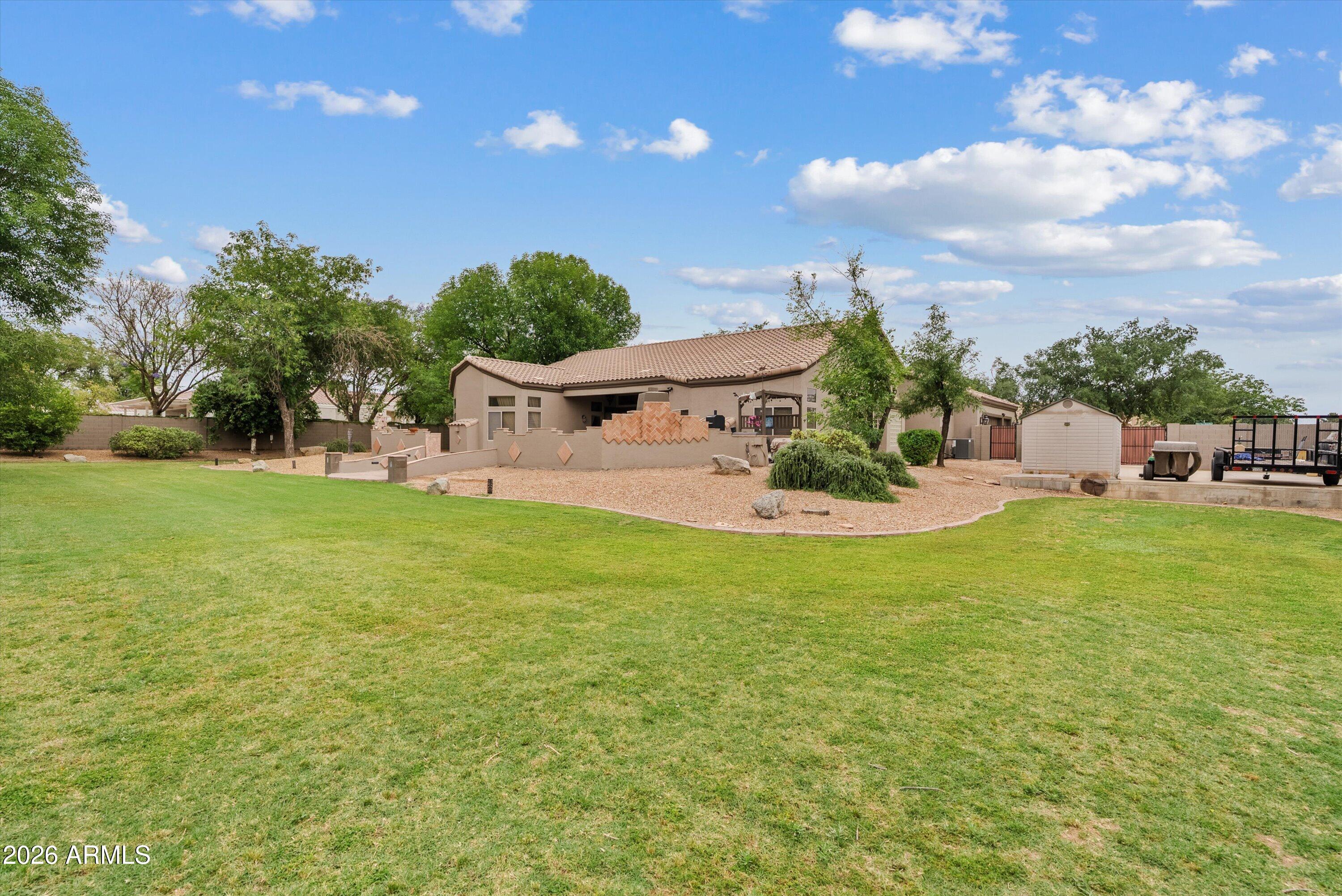 19404 E VIA DEL RANCHO