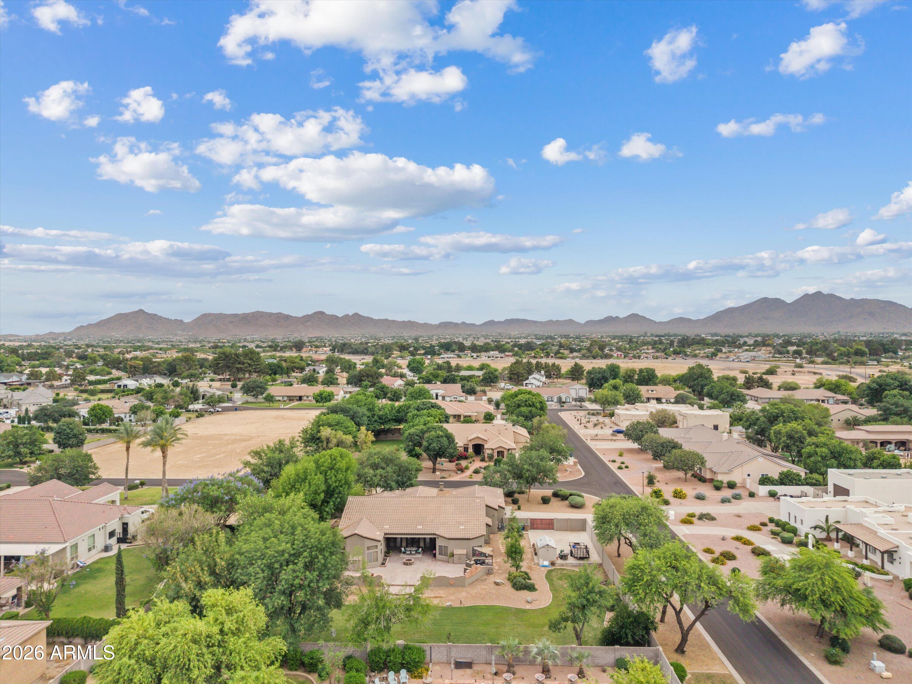 19404 E VIA DEL RANCHO