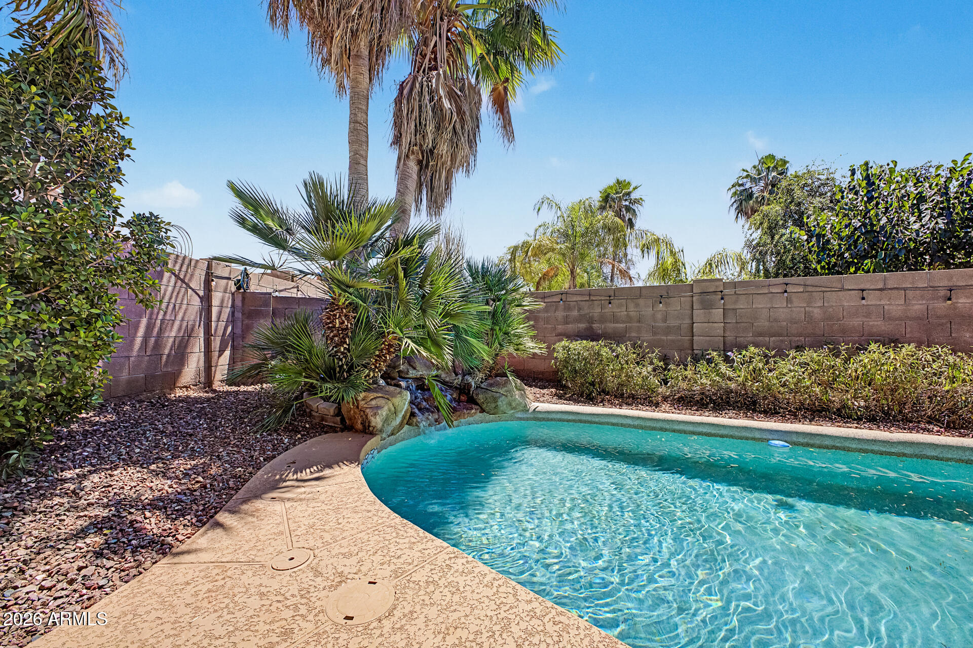 7152 W IRMA Lane
