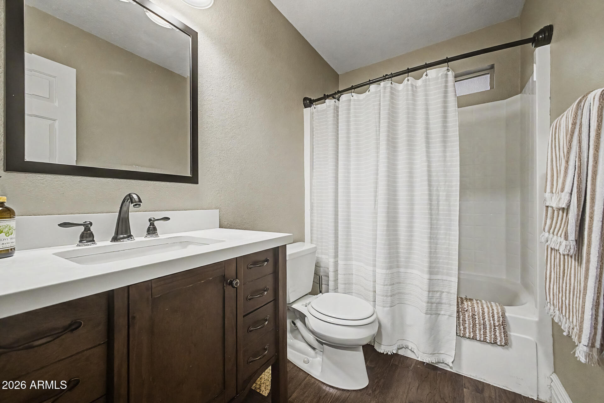 7152 W IRMA Lane