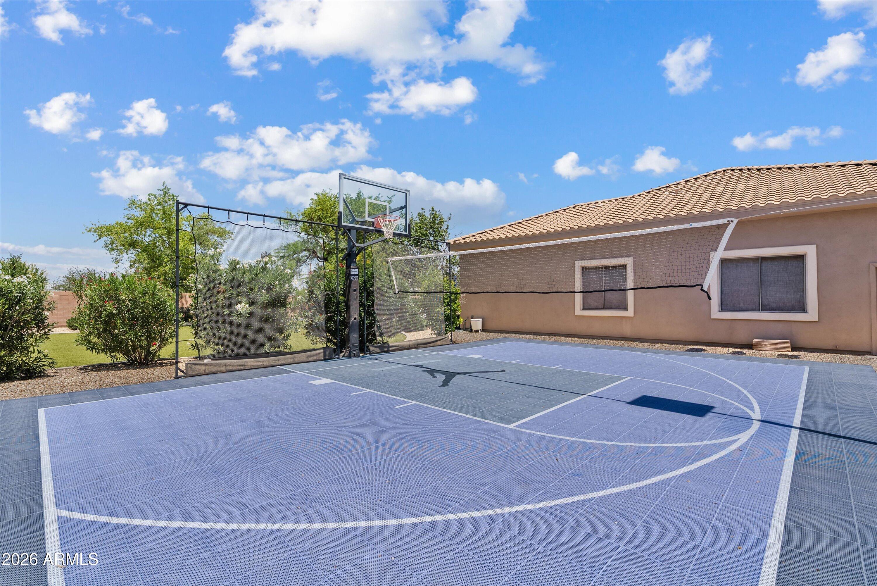 6422 S CRESTVIEW Court