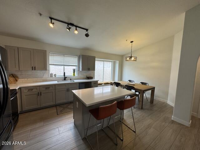3089 N 86TH Place