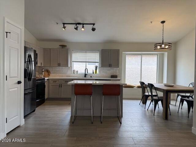 3089 N 86TH Place
