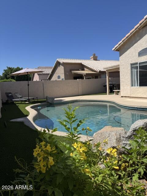 3089 N 86TH Place
