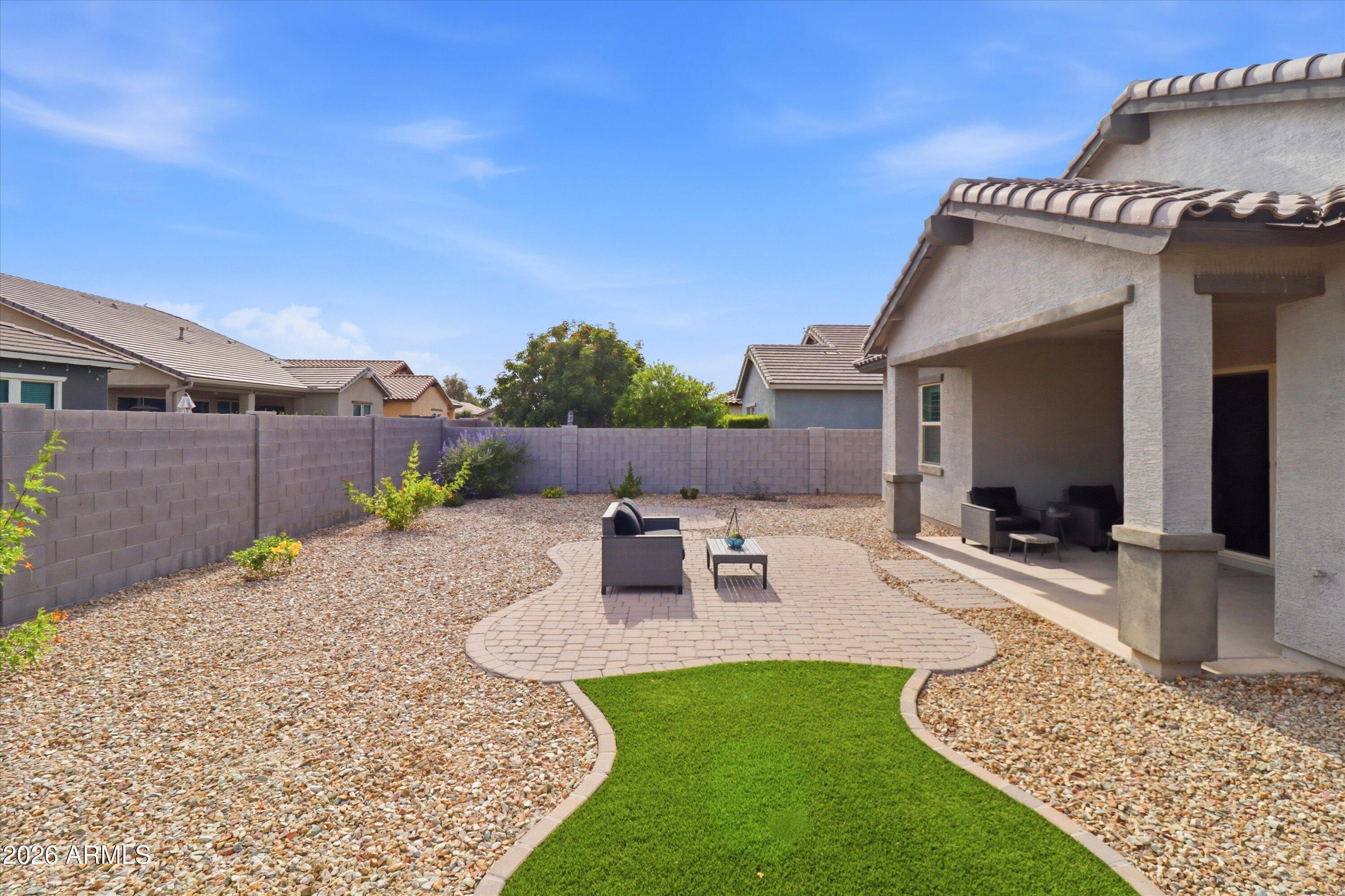41403 W CENTENNIAL Drive