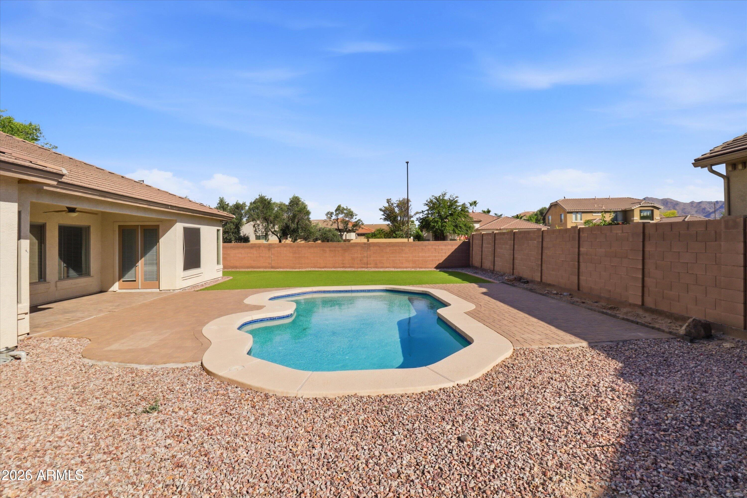 6758 S RACHAEL Way