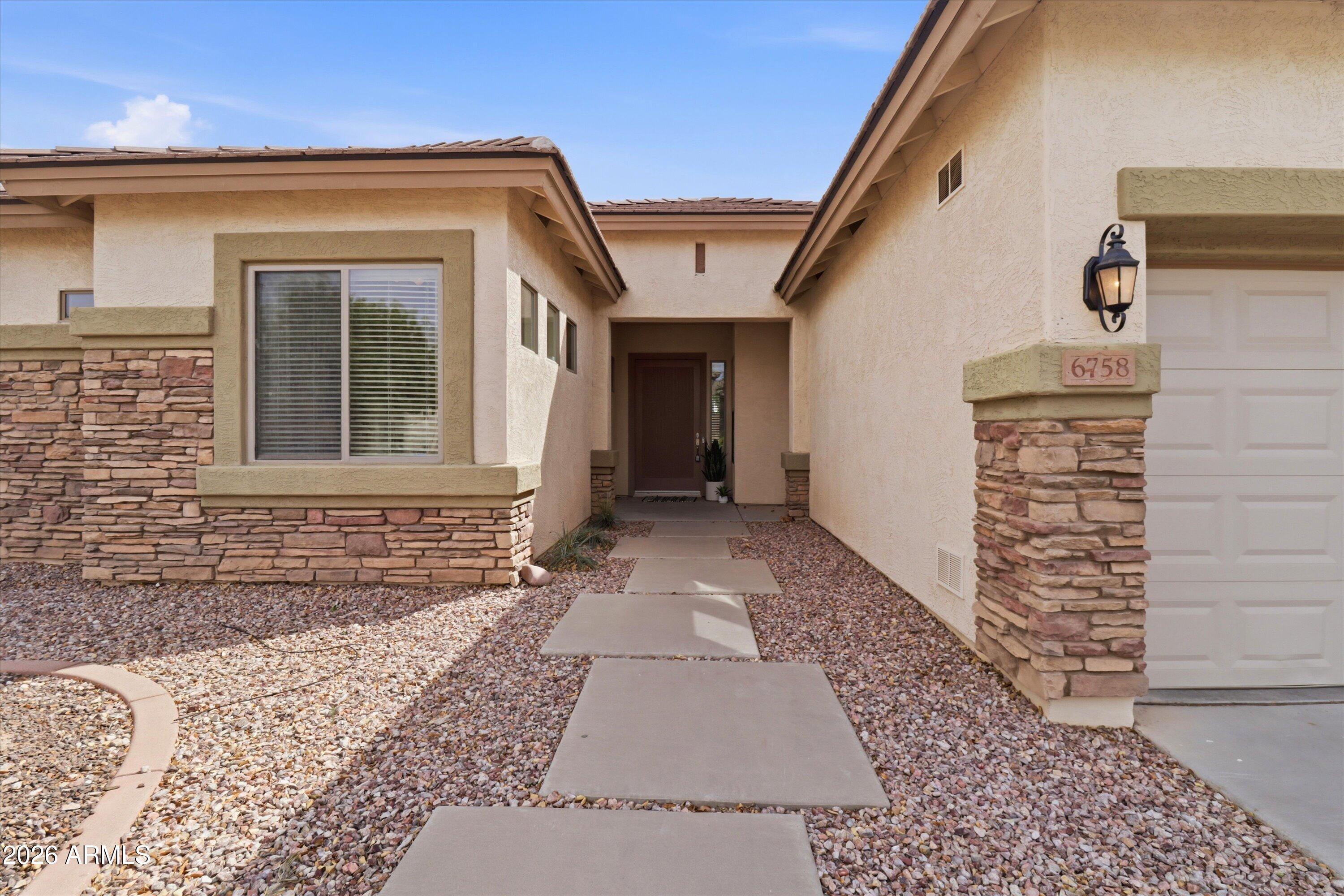 6758 S RACHAEL Way