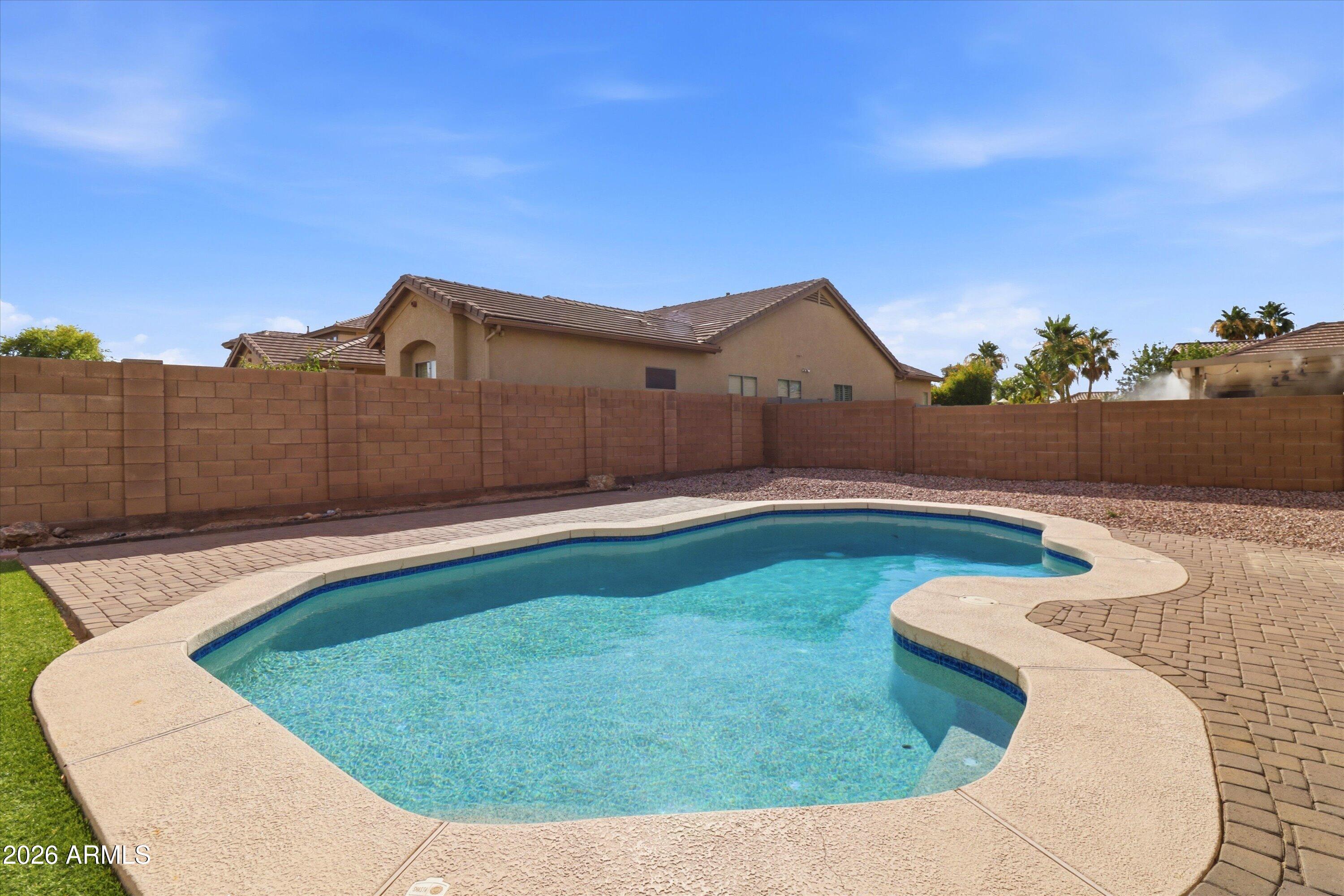6758 S RACHAEL Way