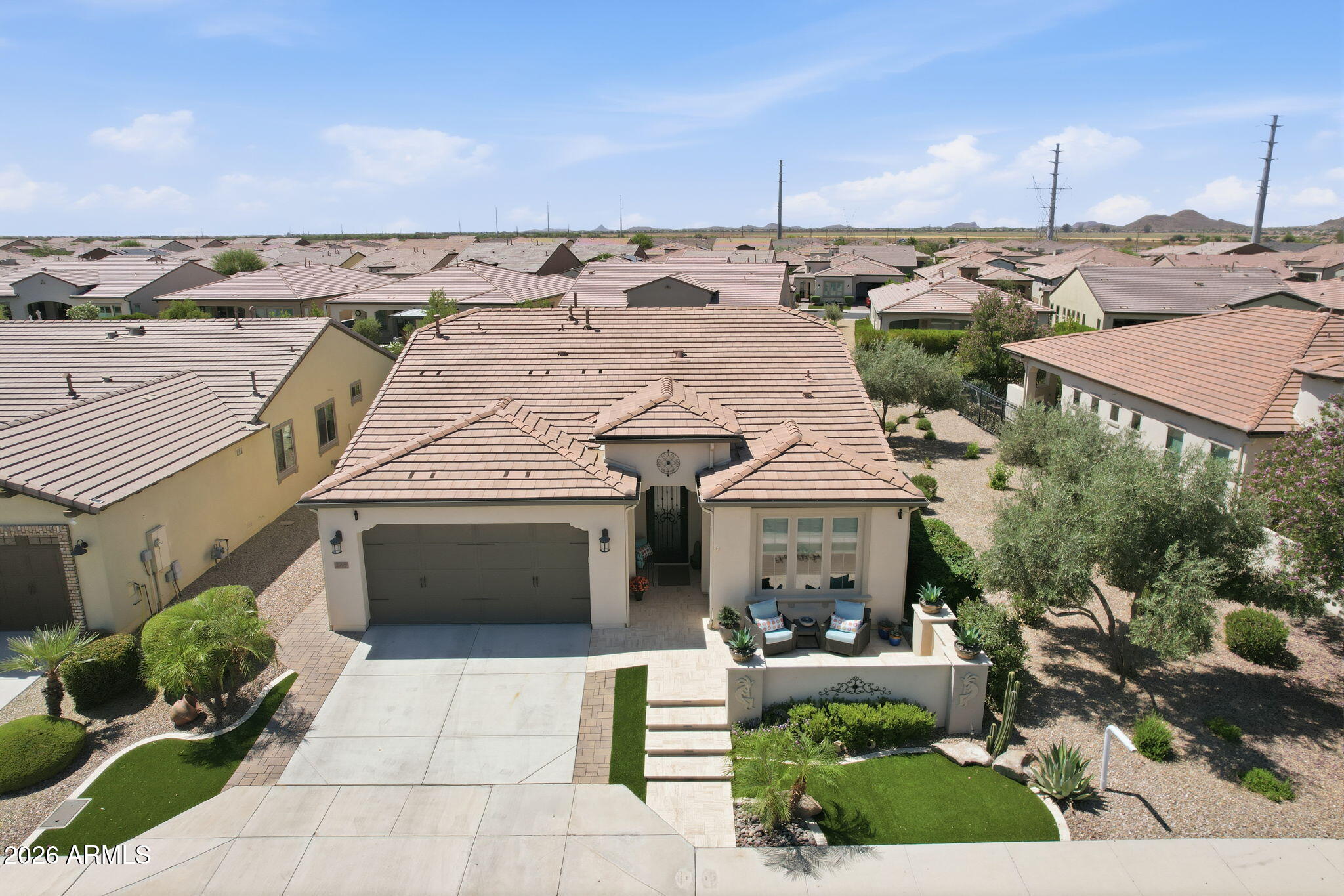 267 E LIME Court