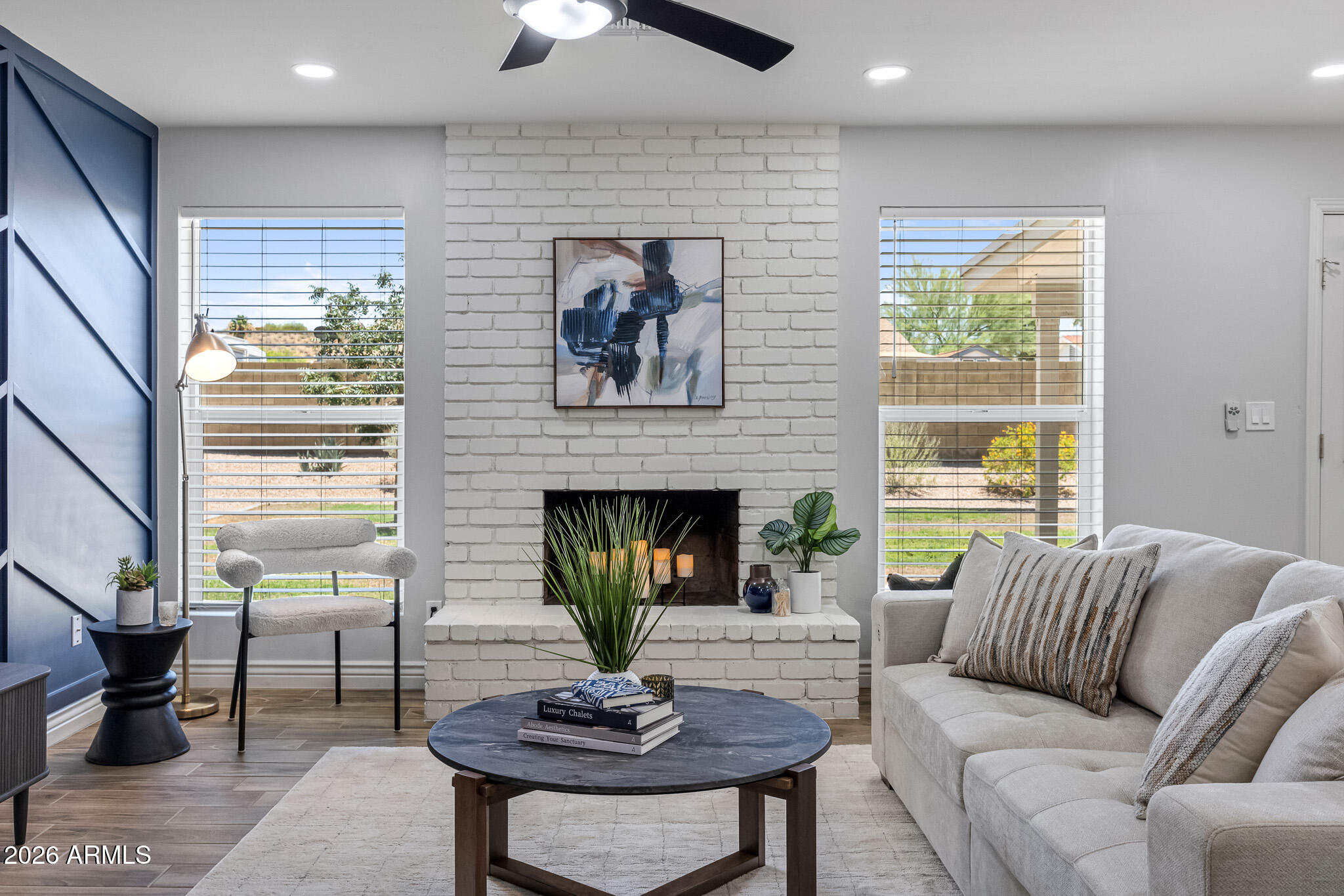 833 E Le Marche Avenue
