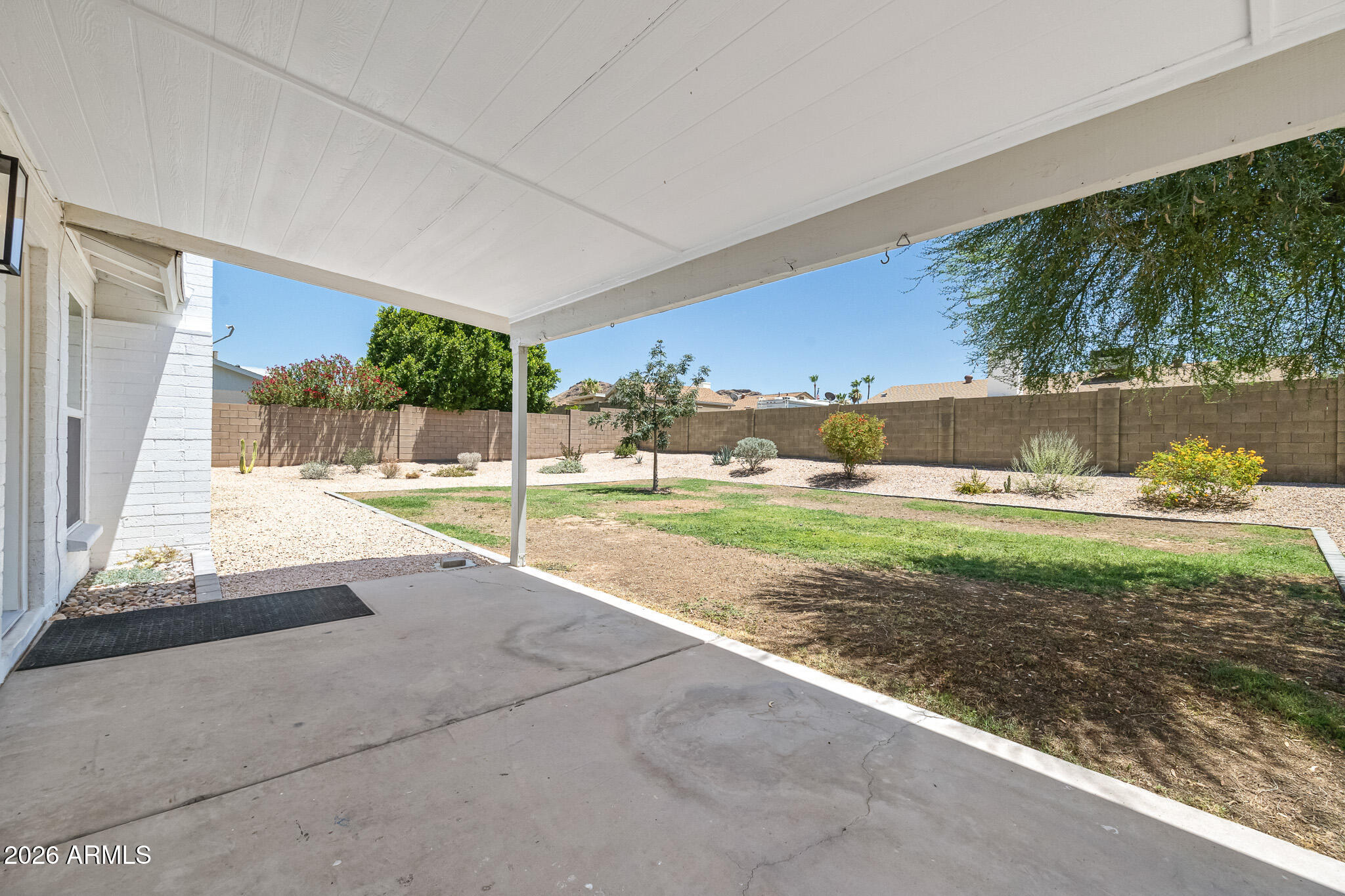 833 E Le Marche Avenue