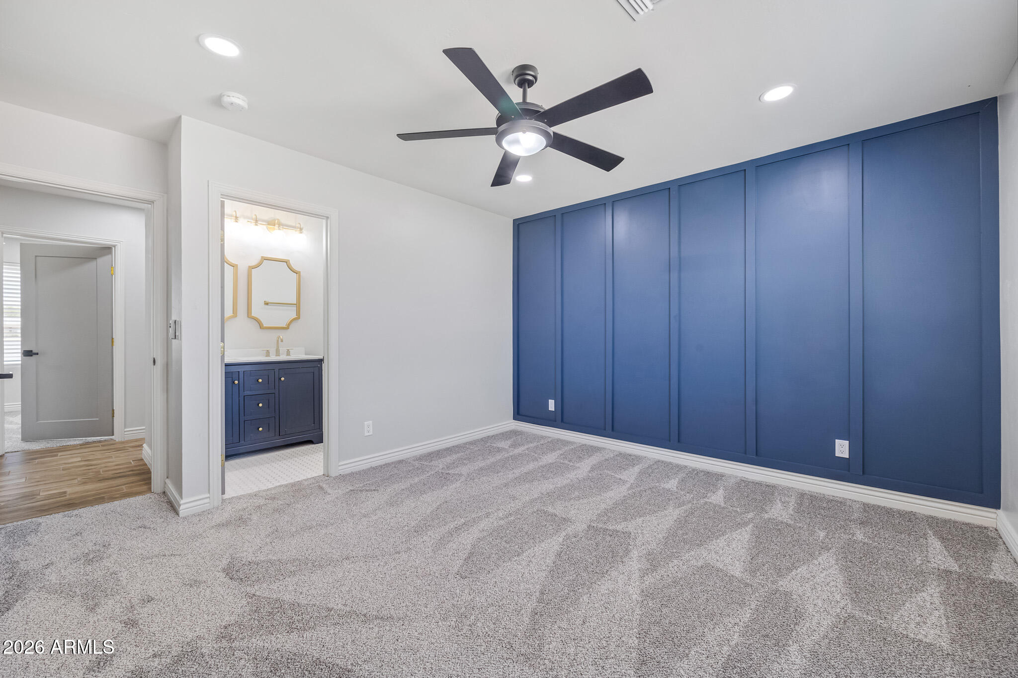 833 E Le Marche Avenue