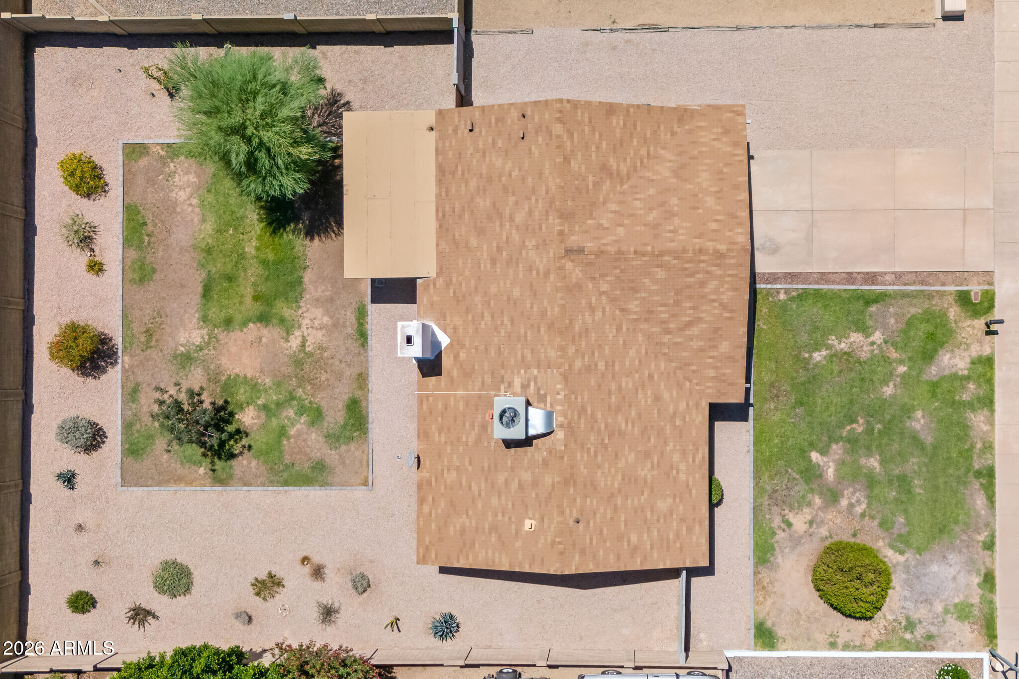 833 E Le Marche Avenue