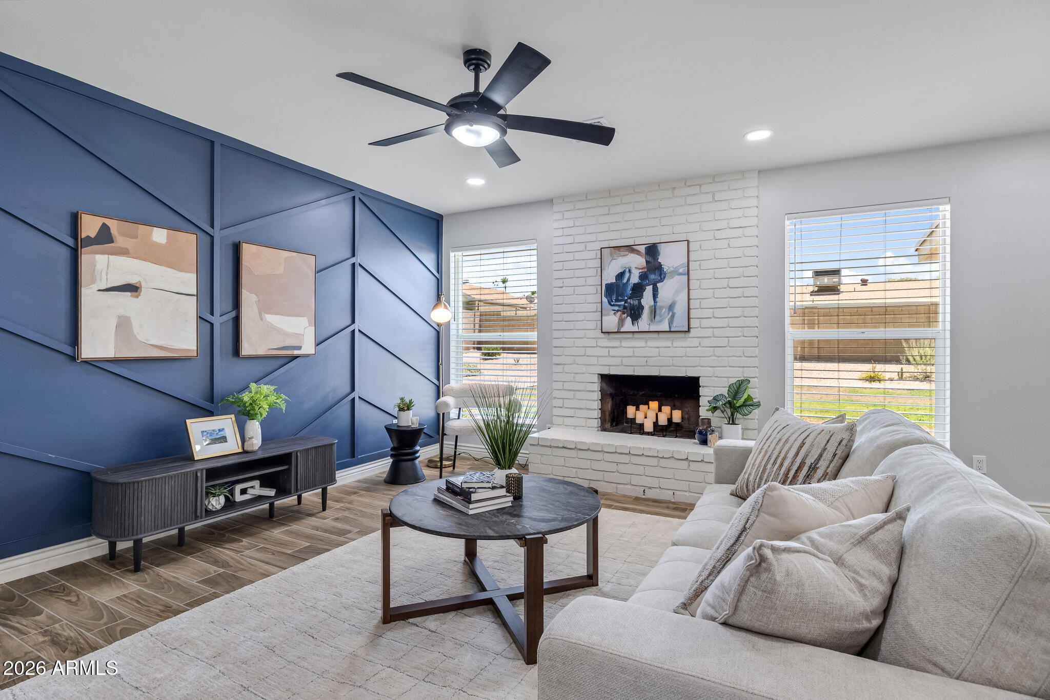 833 E Le Marche Avenue
