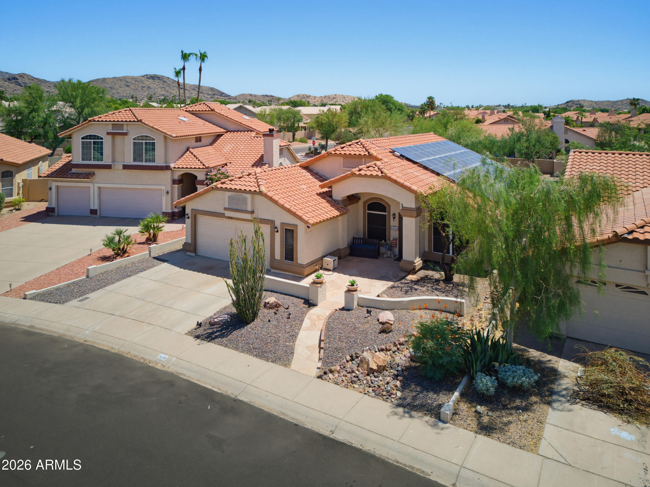 2458 E CATHEDRAL ROCK Drive