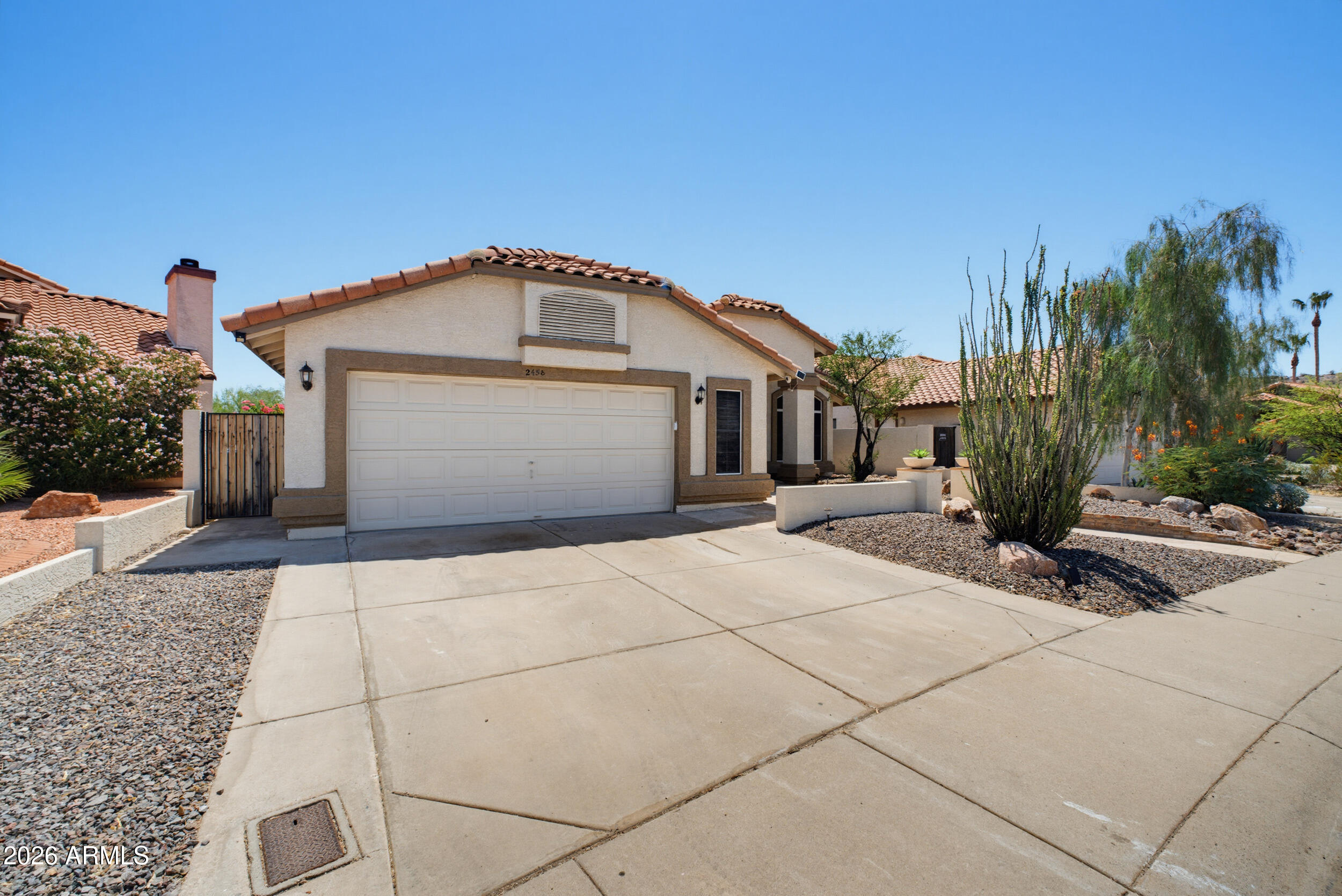 2458 E CATHEDRAL ROCK Drive