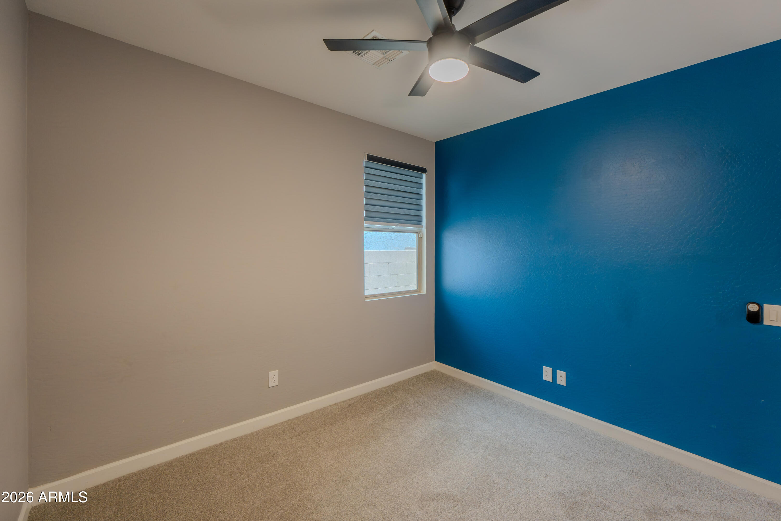 5523 W WESTERN STAR Boulevard