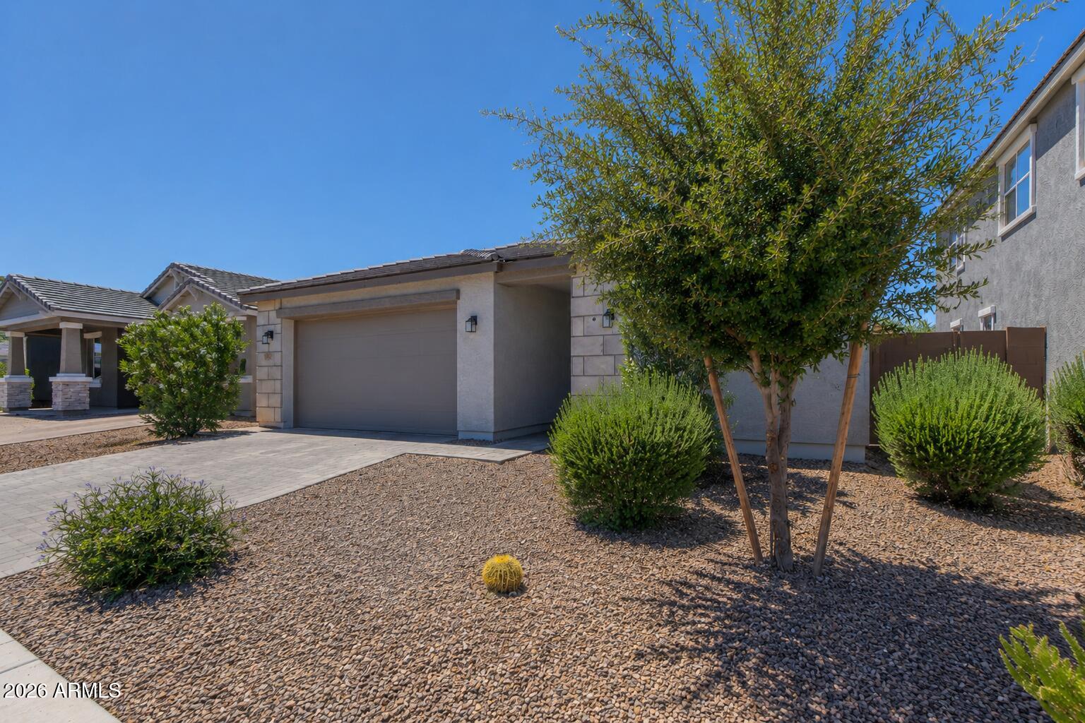 5523 W WESTERN STAR Boulevard